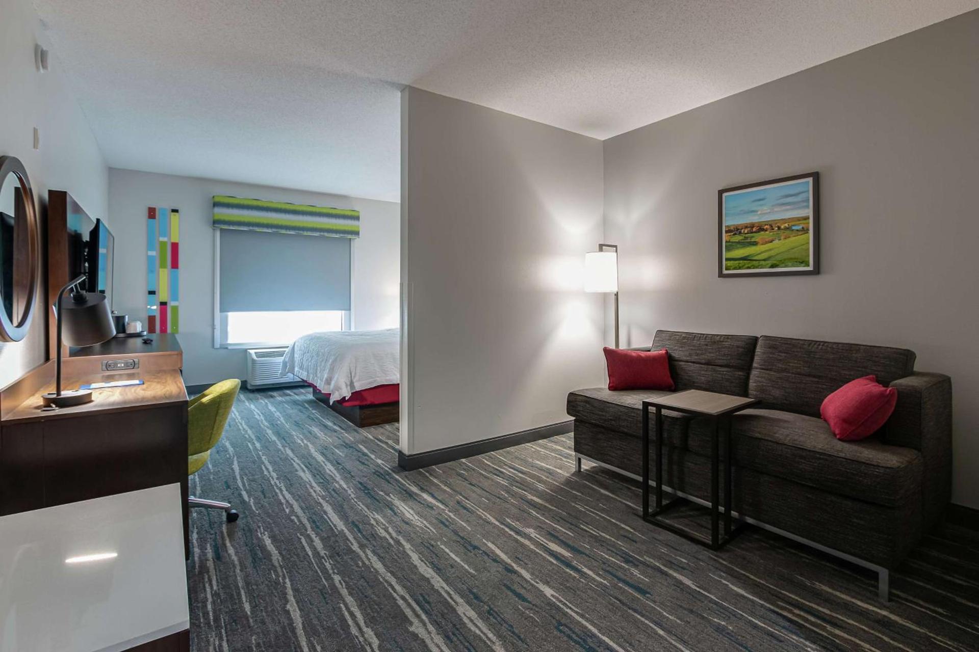 Hampton Inn Oak Grove Fort Campbell photo 19