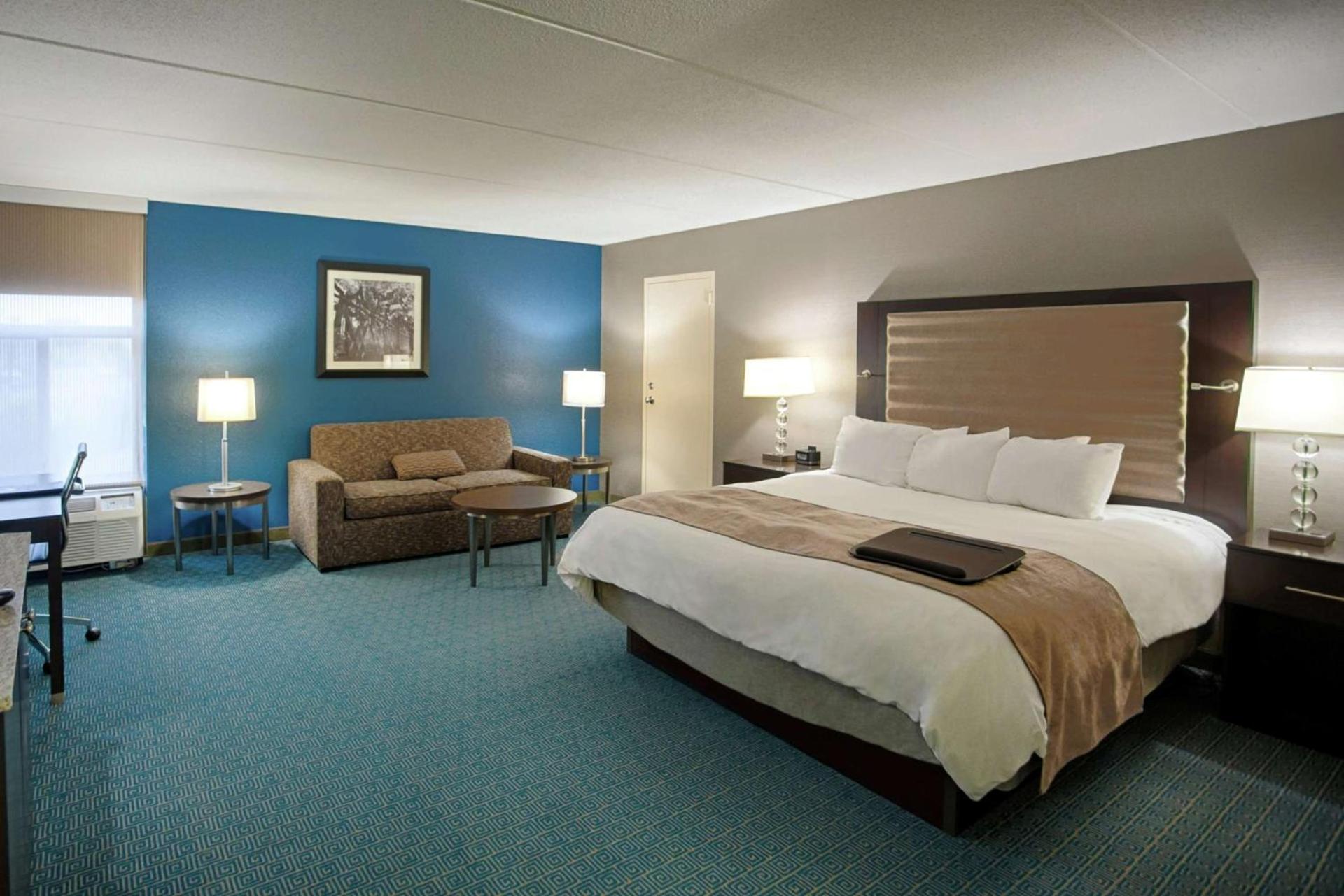 DoubleTree by Hilton Roseville Minneapolis photo 18
