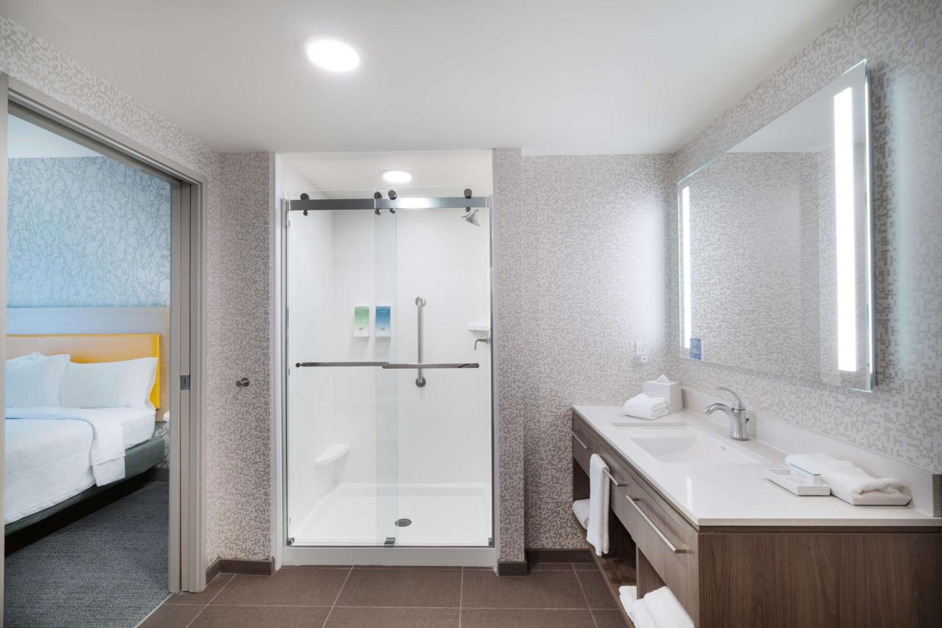 Home2 Suites By Hilton Brunswick photo 18