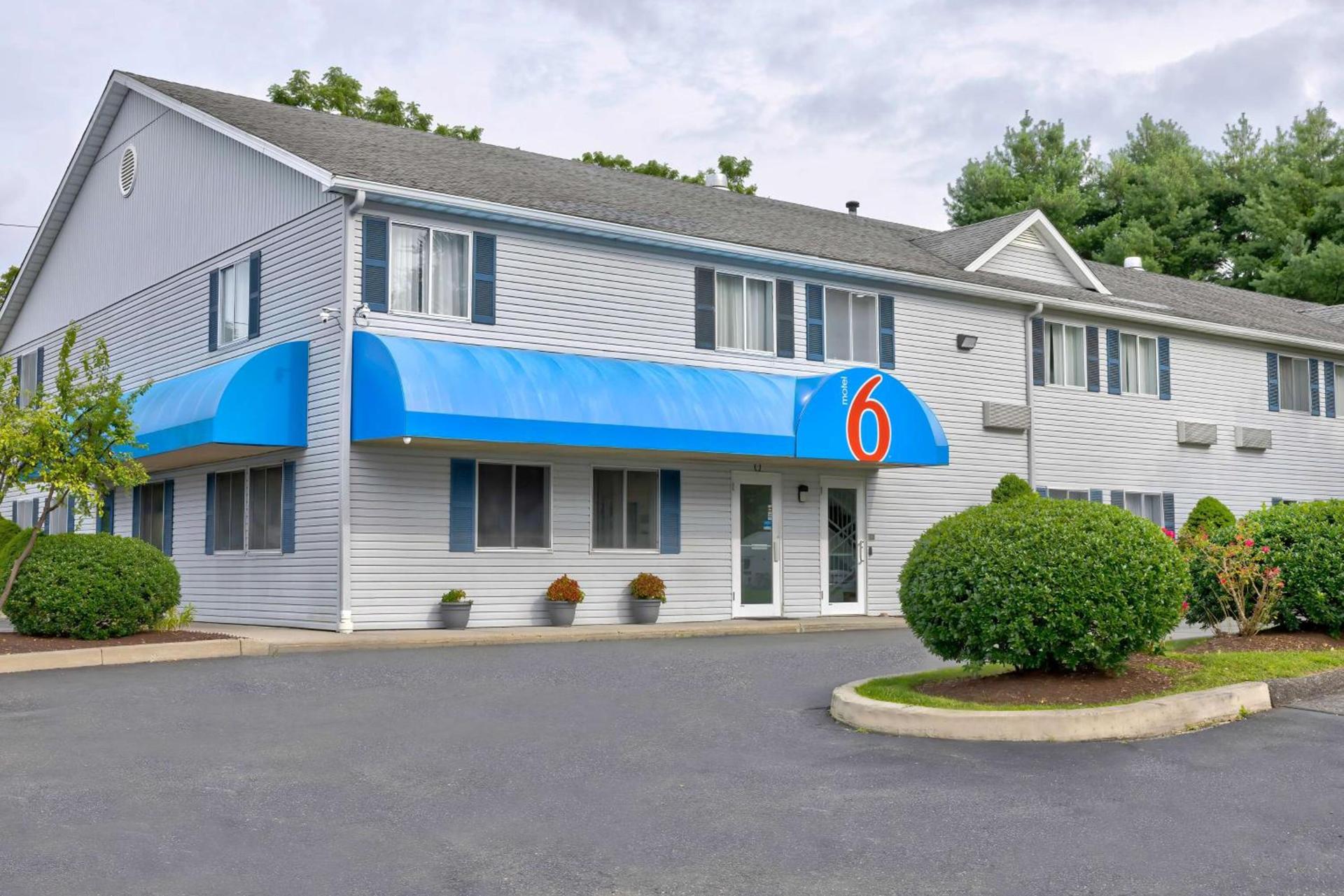 Motel 6 Bethel, CT - Danbury — hotel in Bethel
