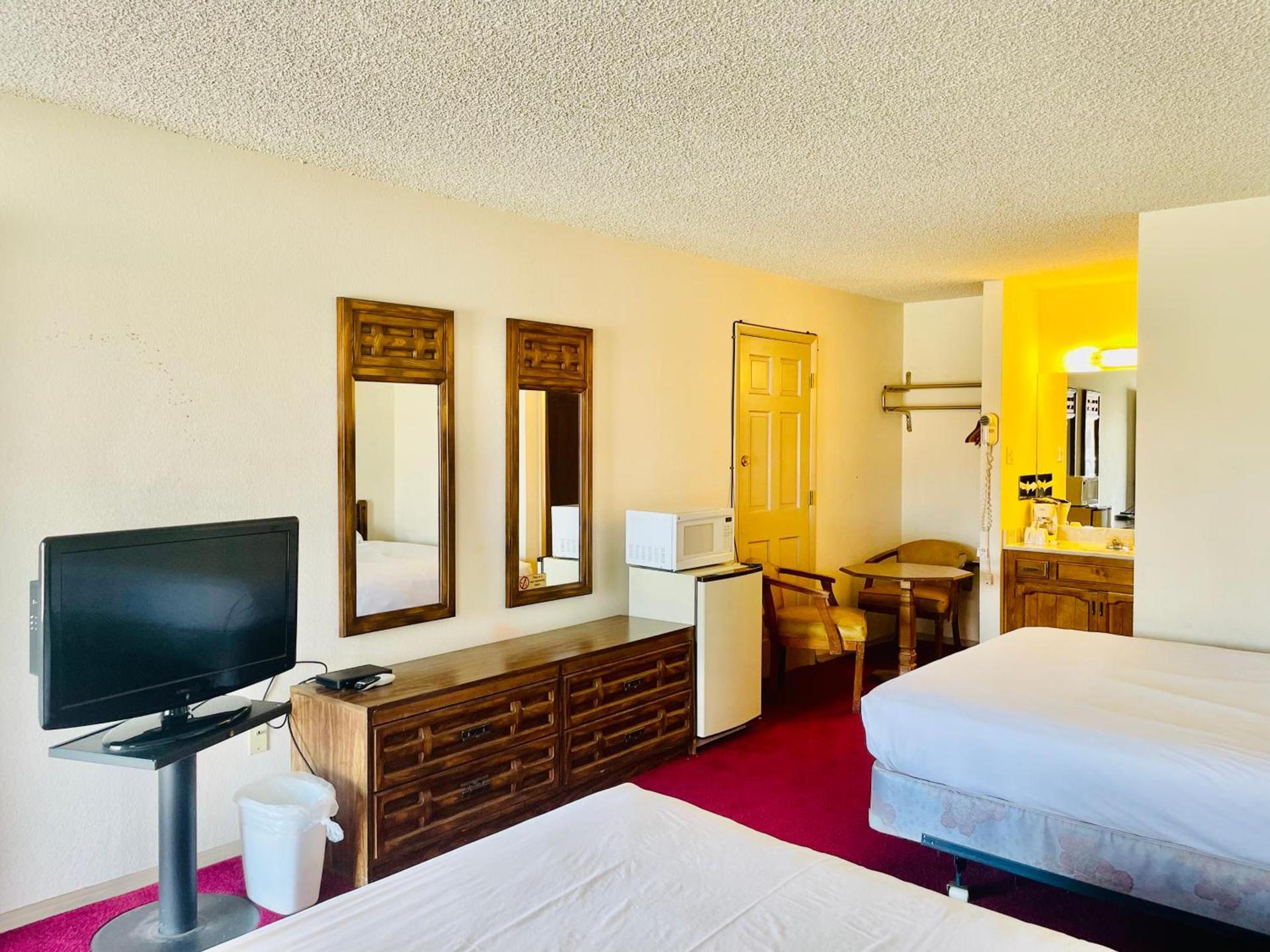 San Miguel Inn photo 10