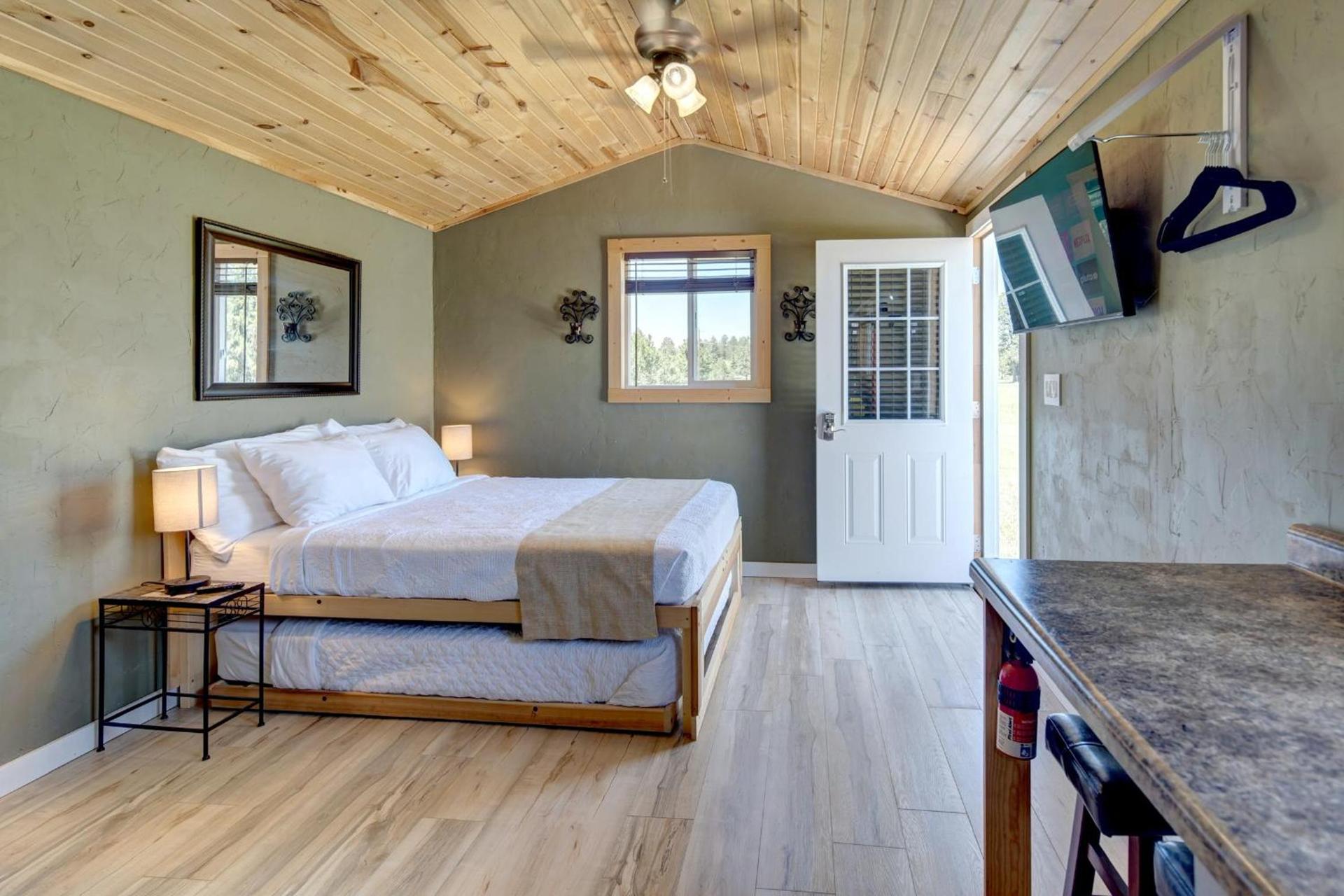 Eagle’s Landing Lodge photo 25