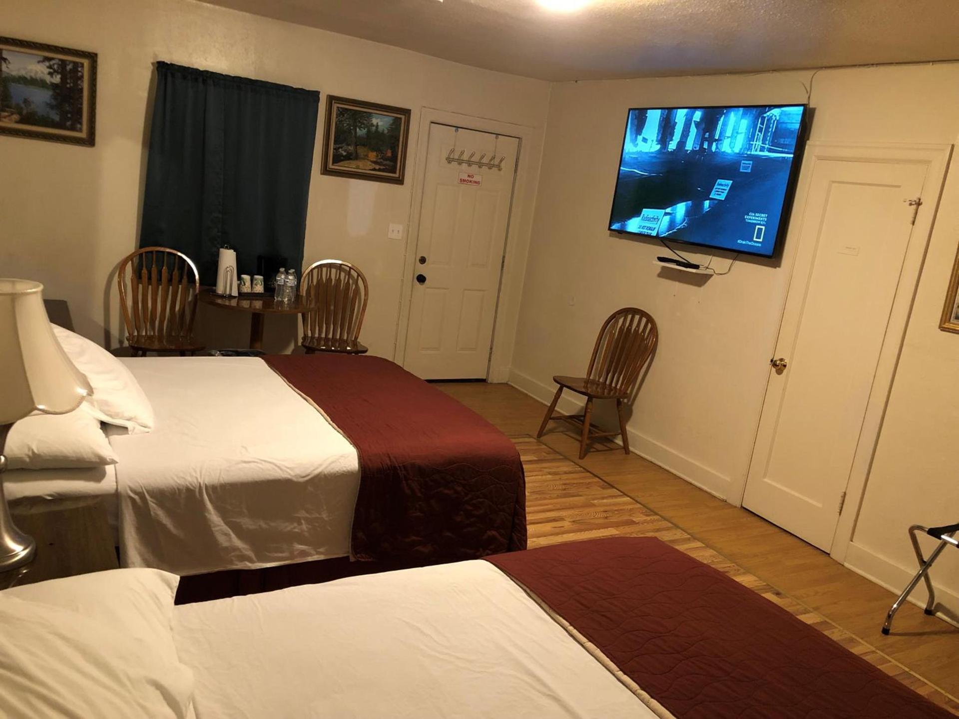 Angeles Motel photo 36