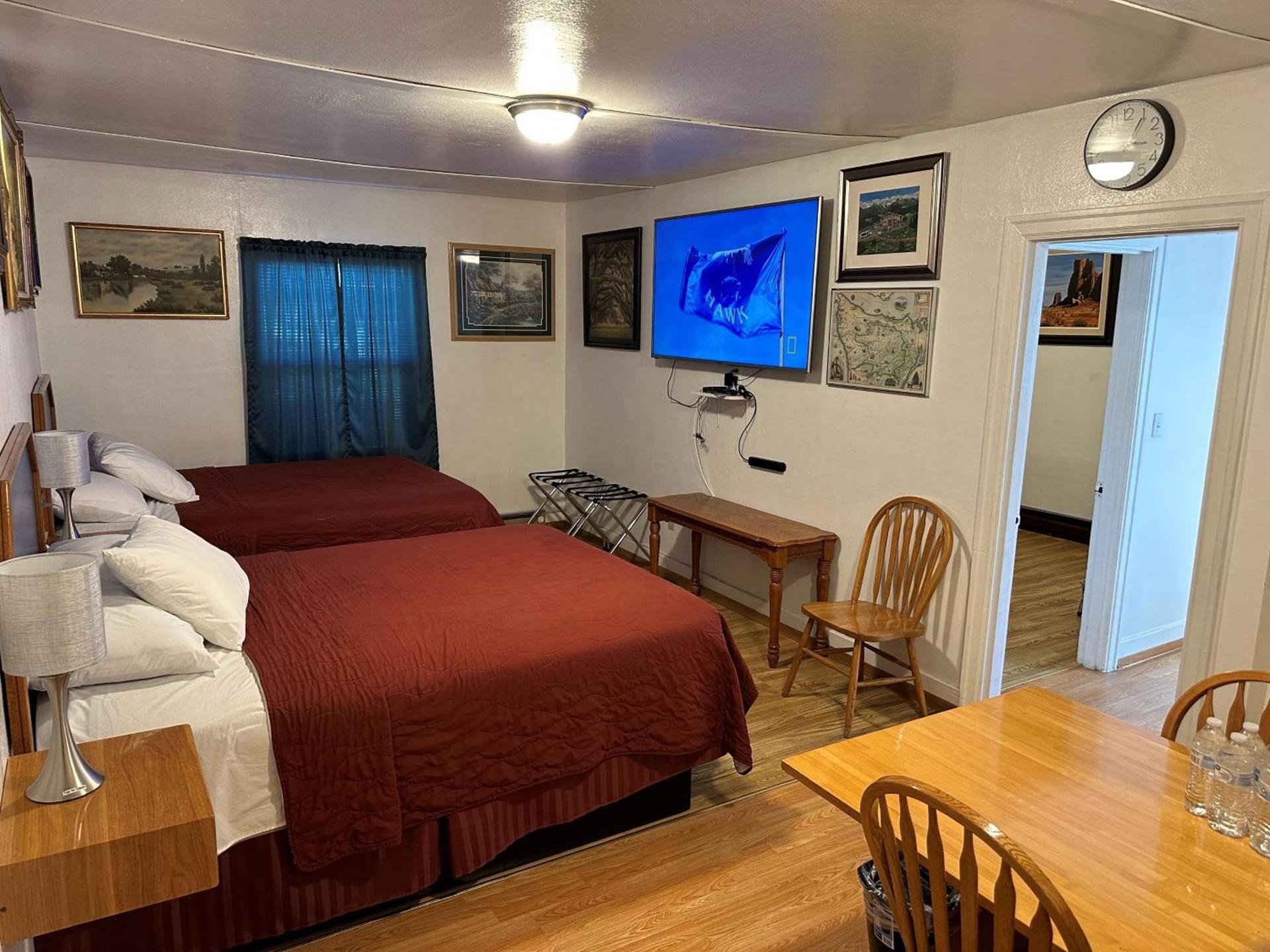 Angeles Motel photo 8
