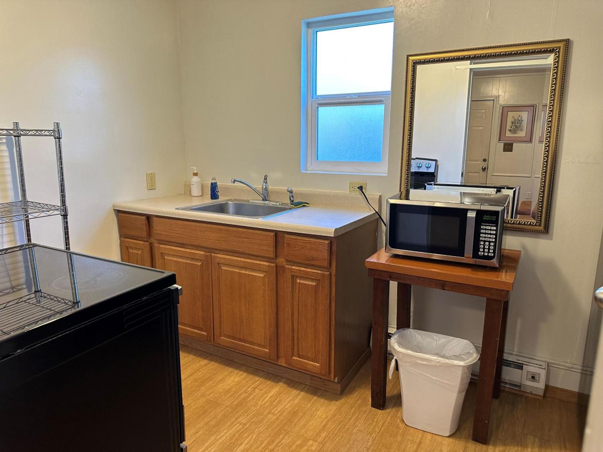 Angeles Motel photo 29