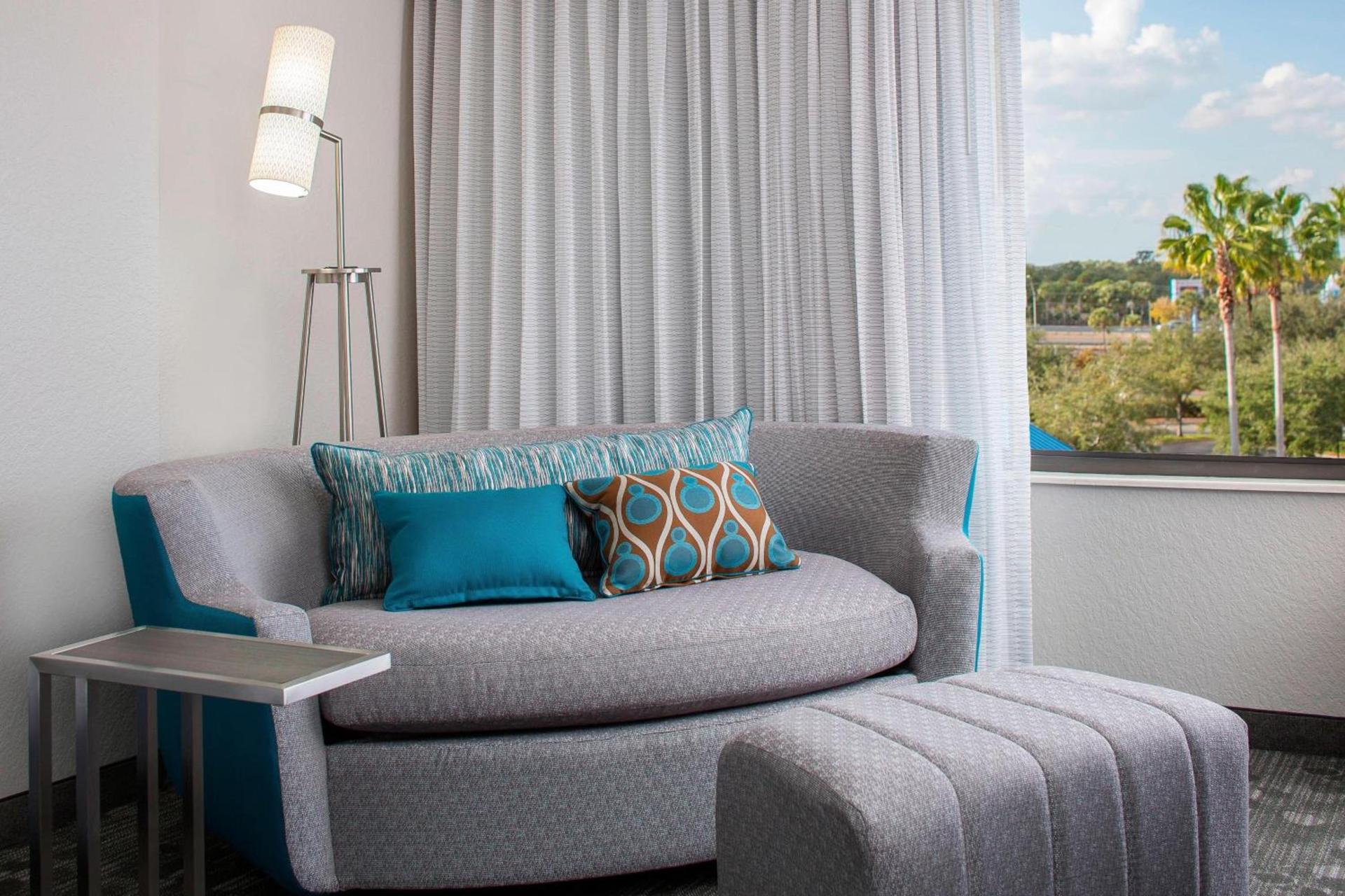 Courtyard by Marriott Orlando Lake Buena Vista in the Marriott Village photo 14