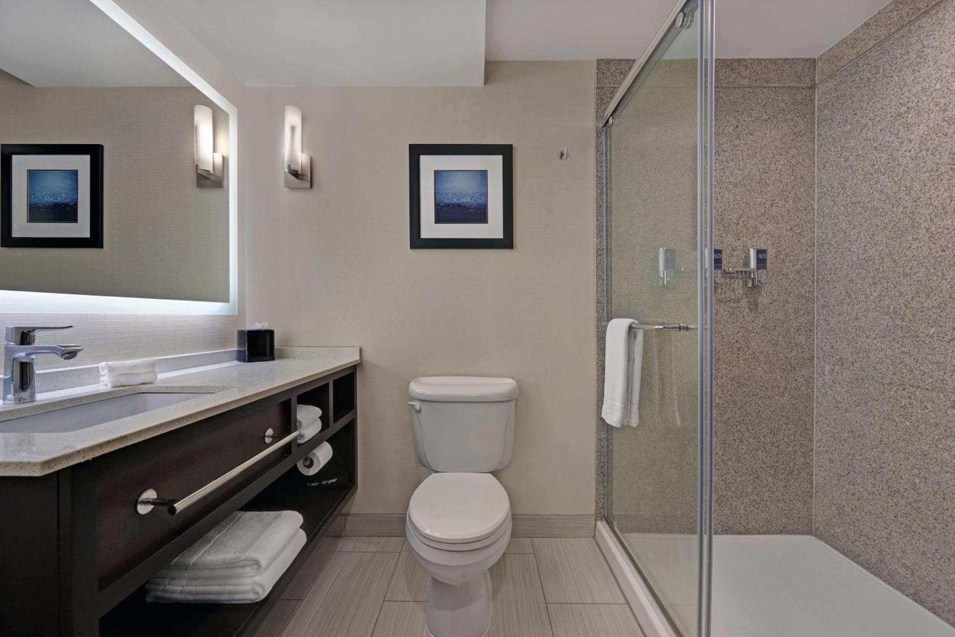 Four Points by Sheraton Birmingham Homewood photo 14
