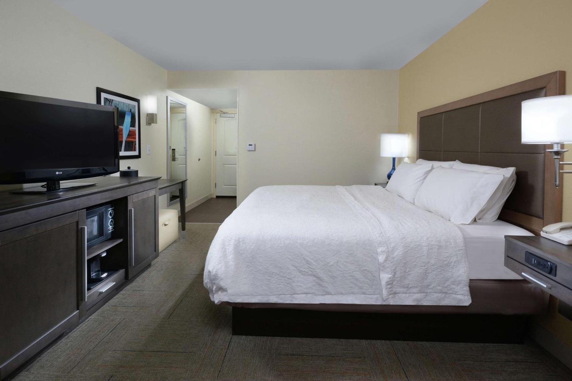 Hampton Inn High Point photo 22