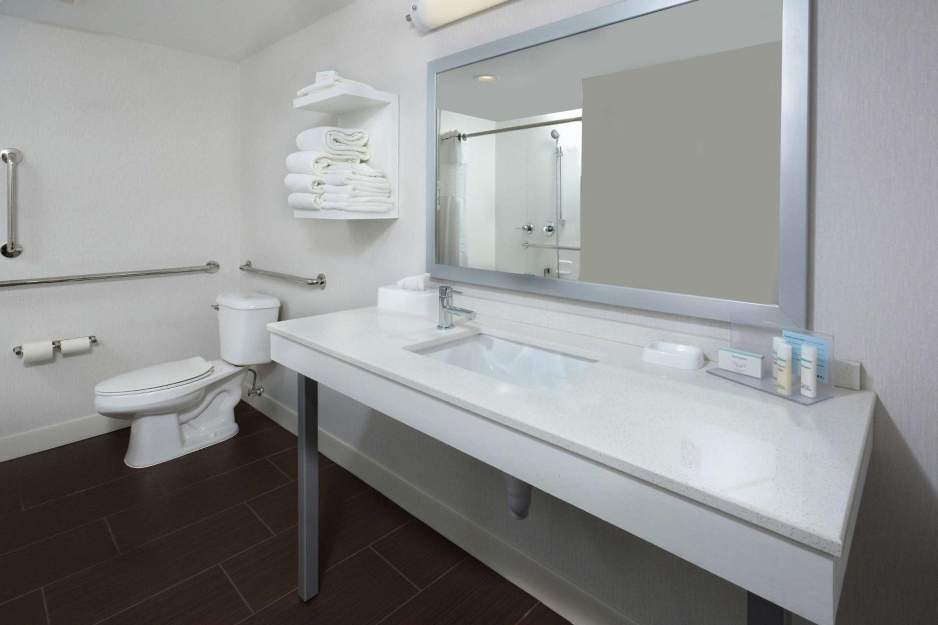 Hampton Inn High Point photo 29