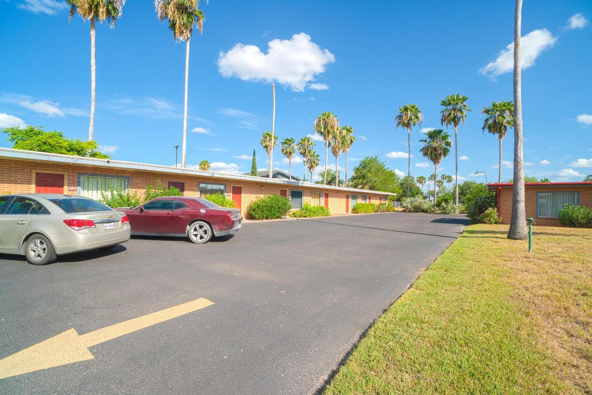 Vali Ho Motel By OYO Weslaco Mercedes photo 9