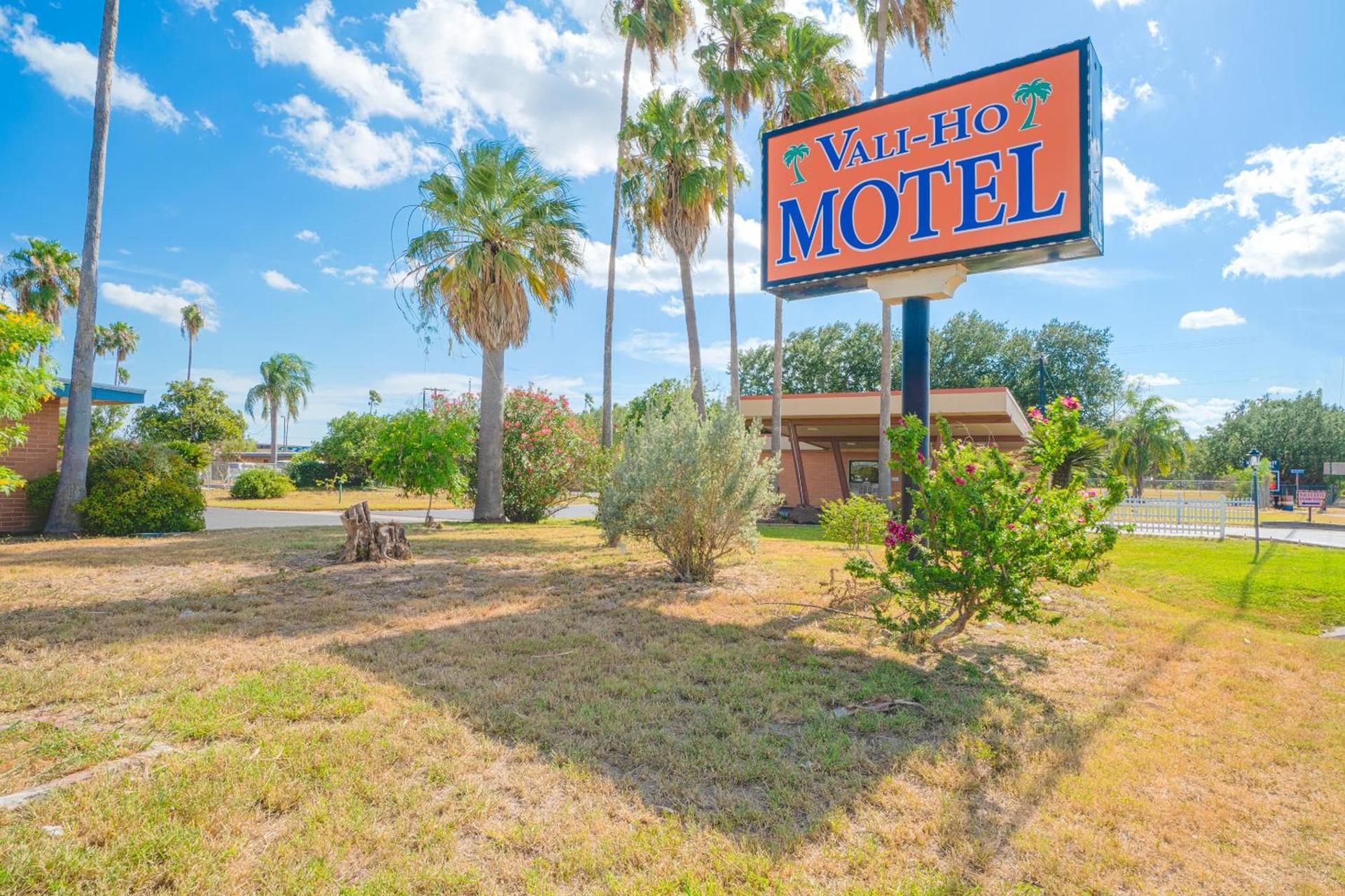 Vali Ho Motel By OYO Weslaco Mercedes photo 12