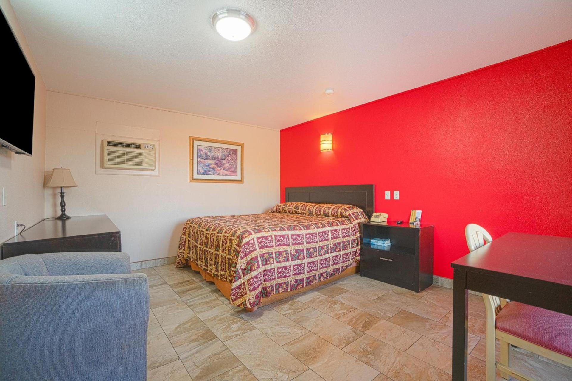Vali Ho Motel By OYO Weslaco Mercedes photo 25