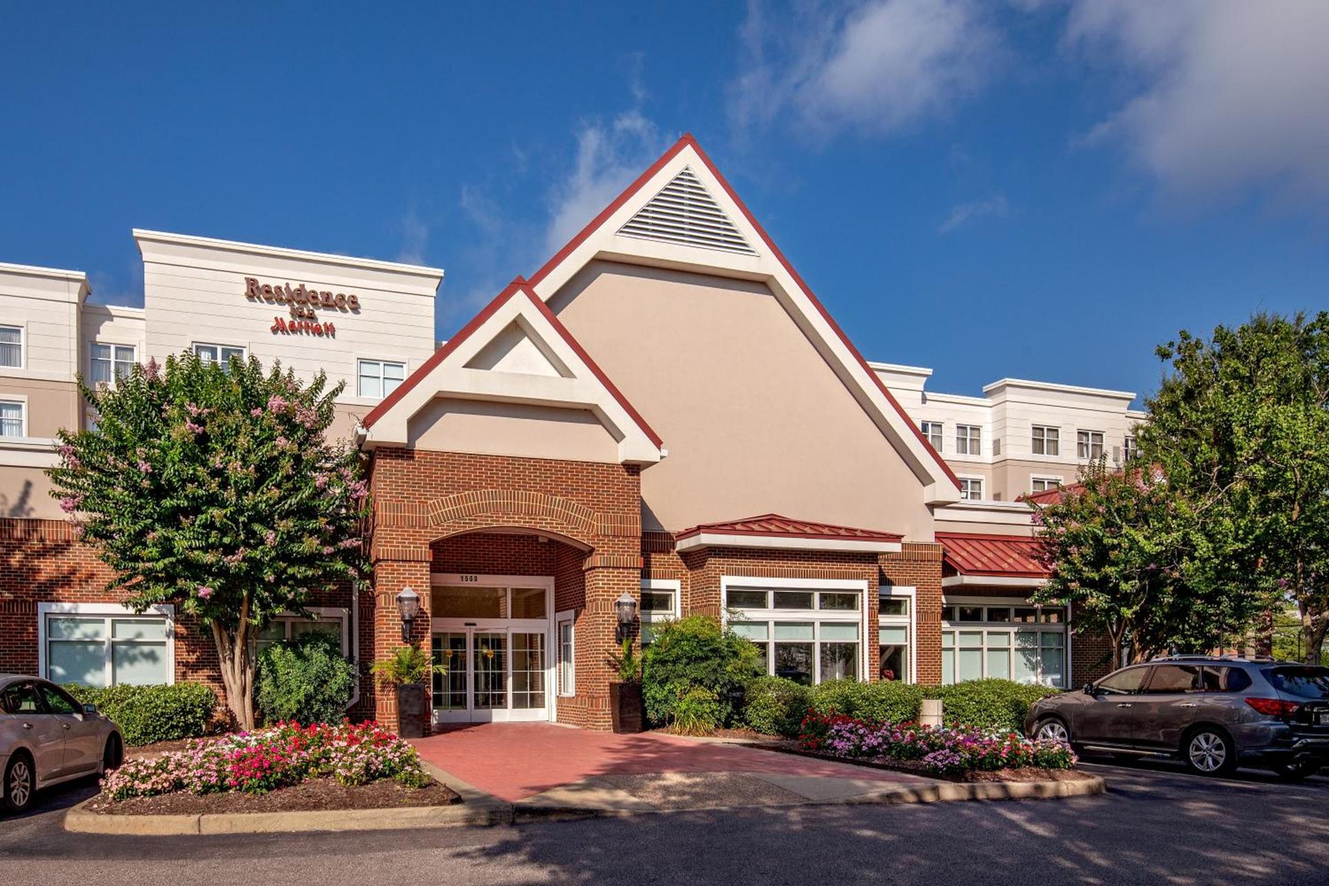 Residence Inn by Marriott Chesapeake Greenbrier photo 7