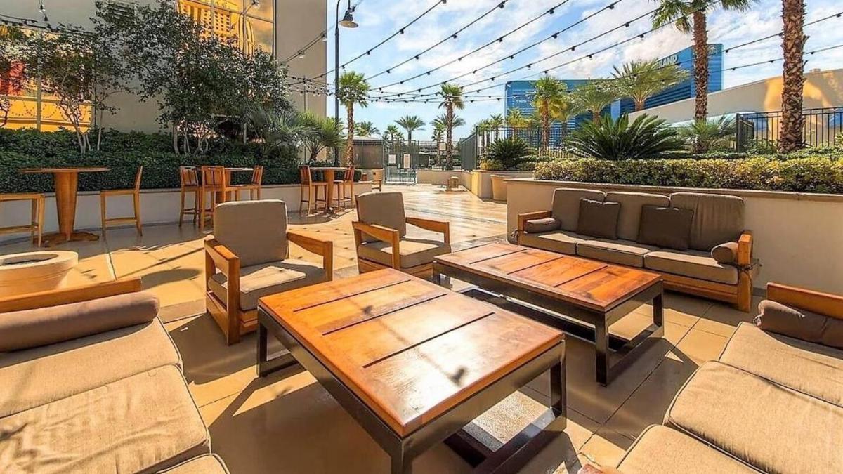 MGM Signature Towers by FantasticStay photo 56