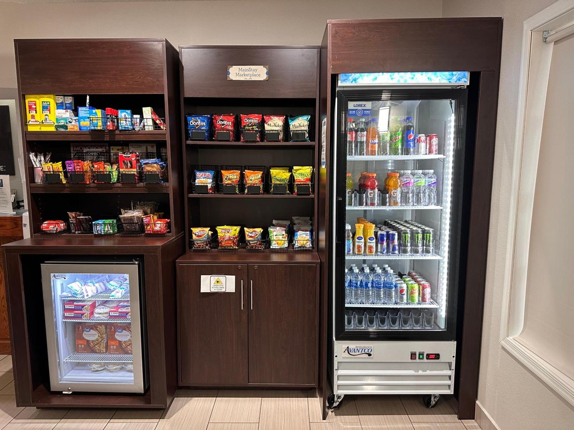 MainStay Suites Madison Airport photo 62