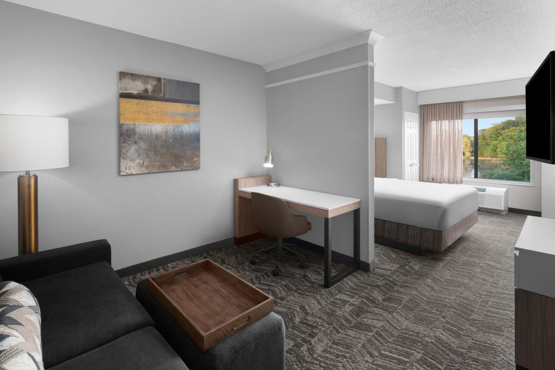 SpringHill Suites by Marriott Grand Rapids Airport Southeast photo 3