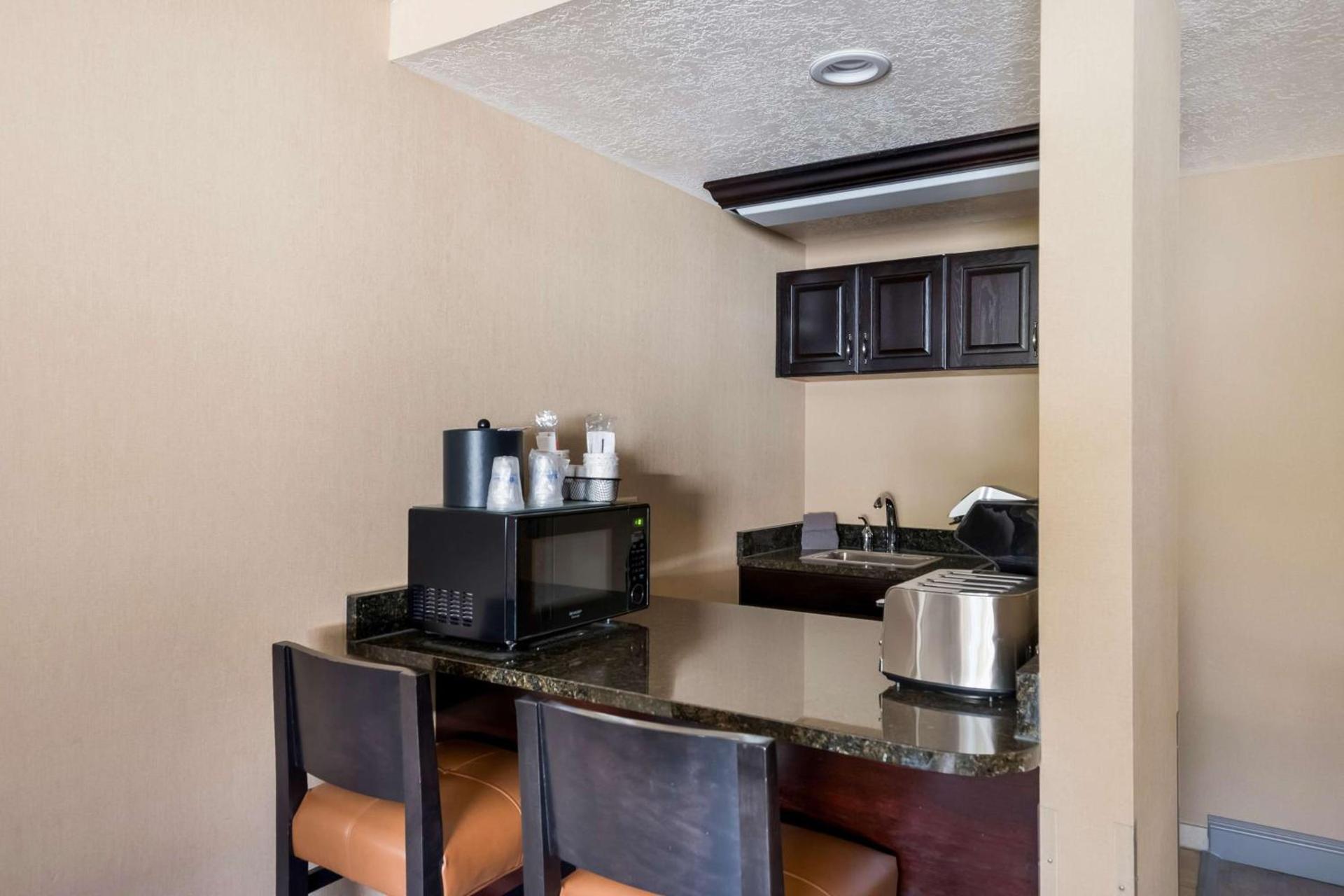 Best Western Plus Canyonlands Inn photo 12
