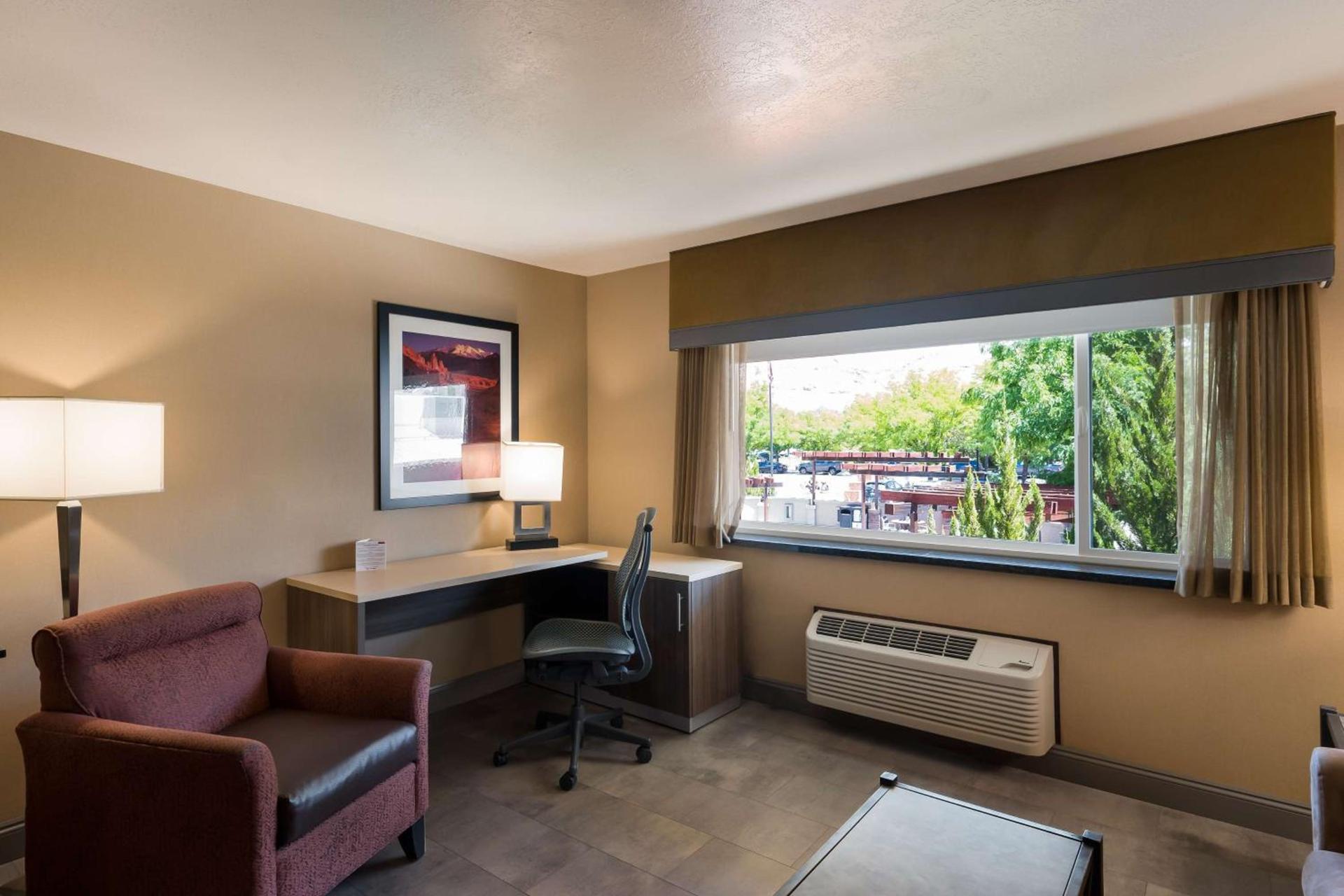 Best Western Plus Canyonlands Inn photo 15