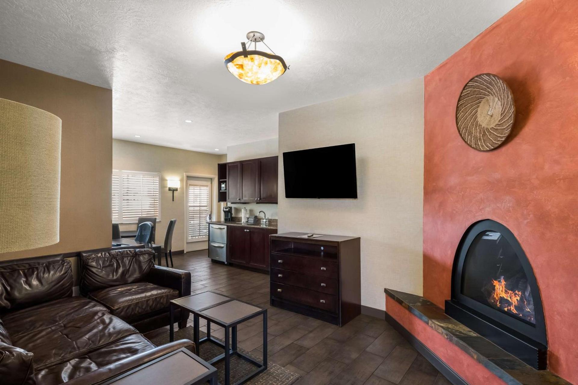 Best Western Plus Canyonlands Inn photo 21