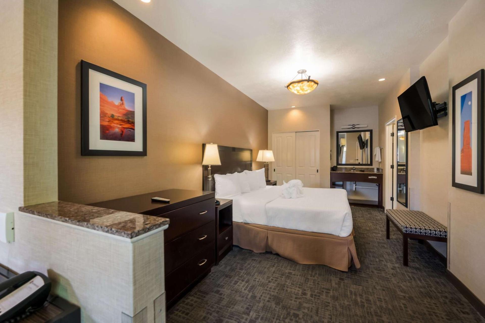 Best Western Plus Canyonlands Inn photo 27