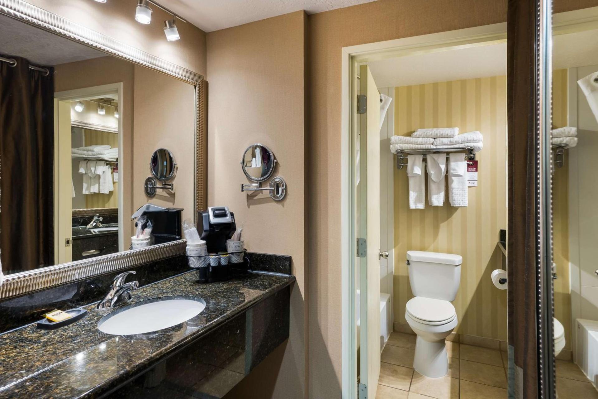 Best Western Plus Canyonlands Inn photo 64