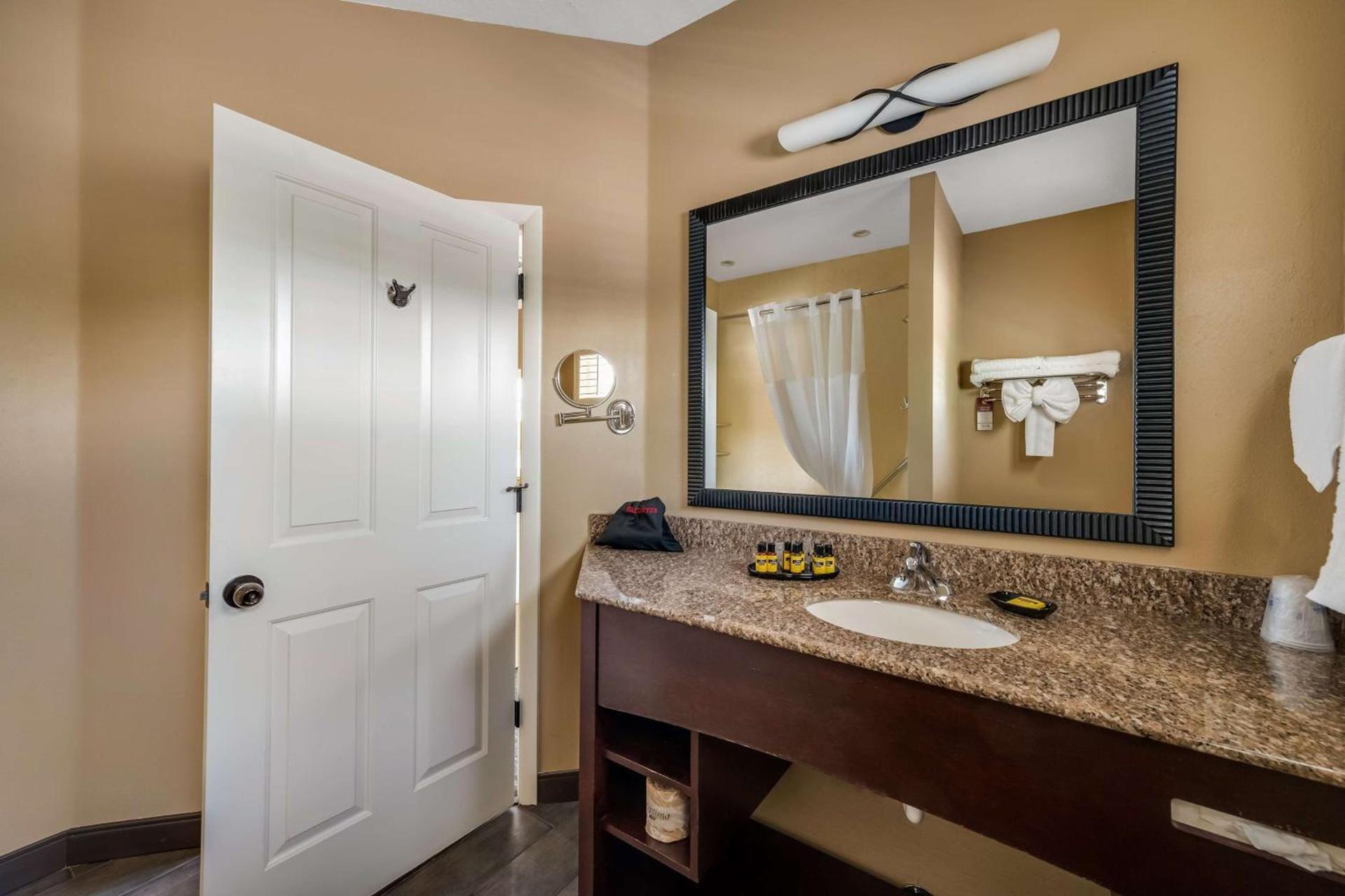 Best Western Plus Canyonlands Inn photo 66