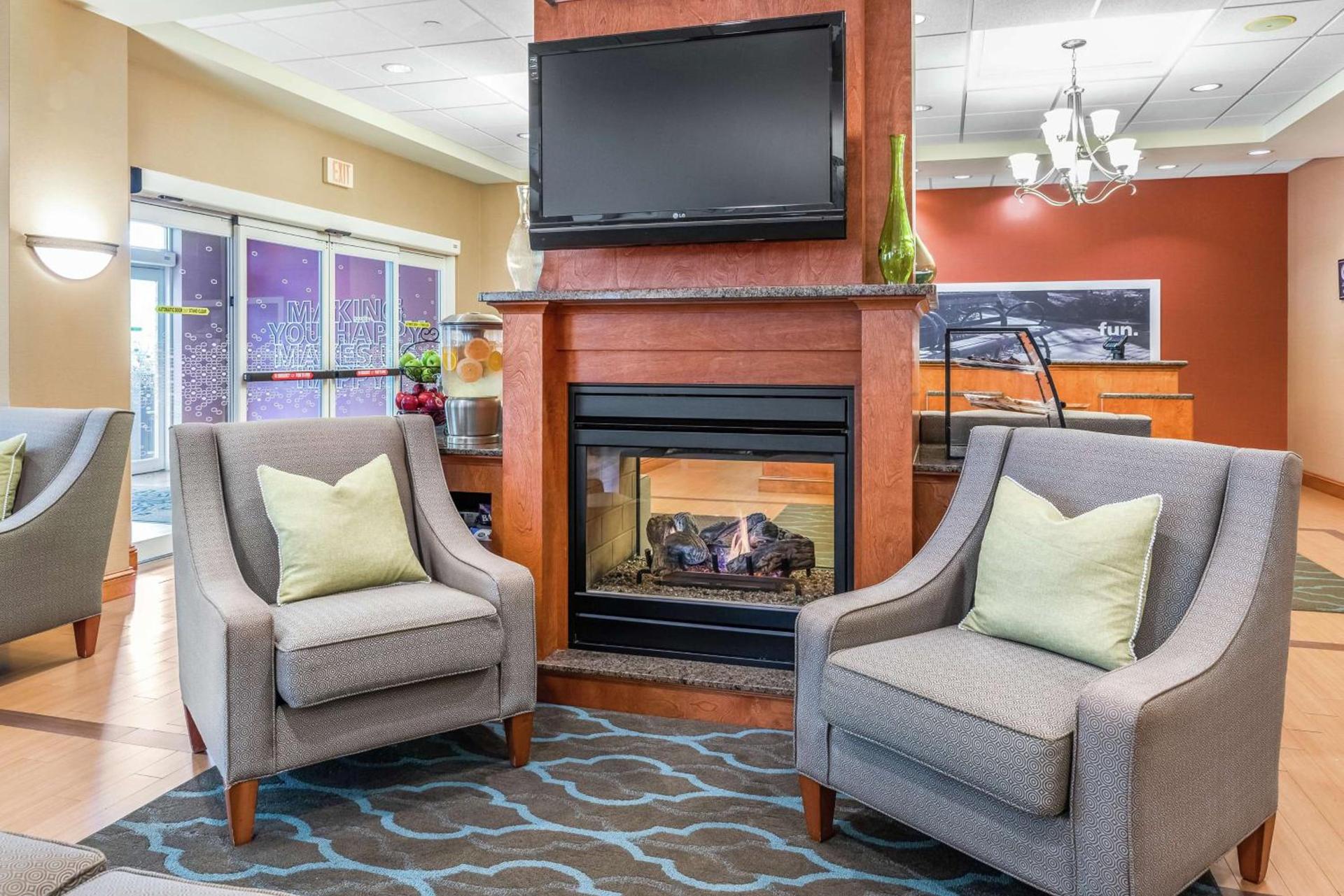 Hampton Inn Nashua photo 4