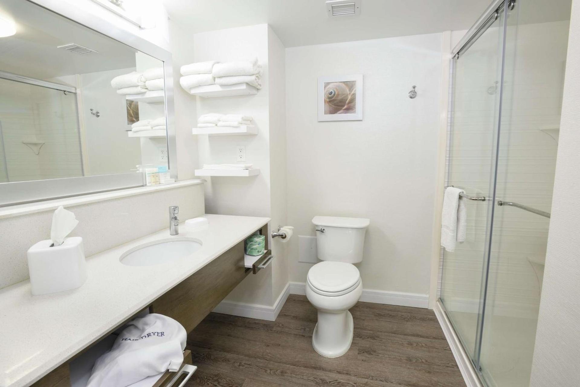 Hampton Inn Jacksonville - East Regency Square photo 21