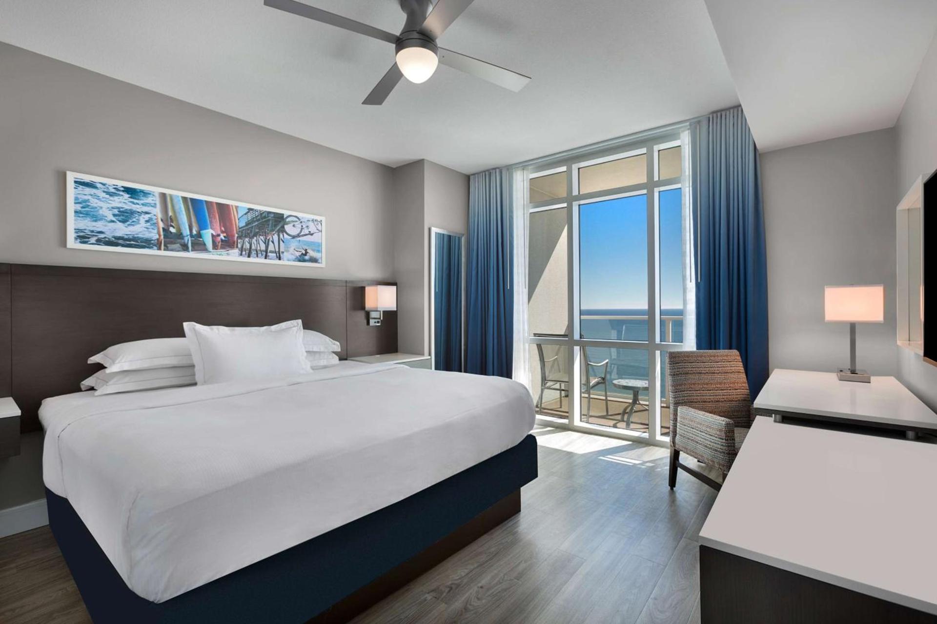 Hilton Grand Vacations Club Ocean 22 Myrtle Beach photo 23