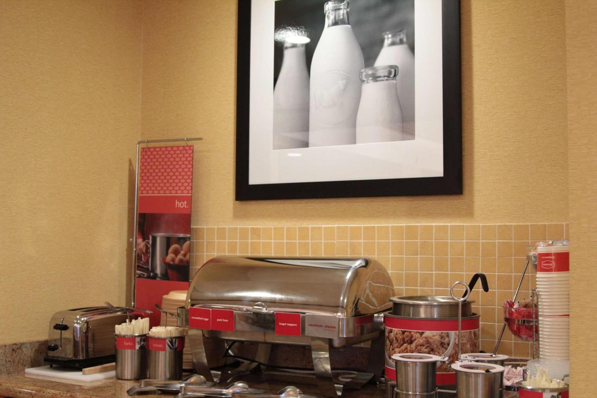 Hampton Inn Hampton-Newport News photo 8