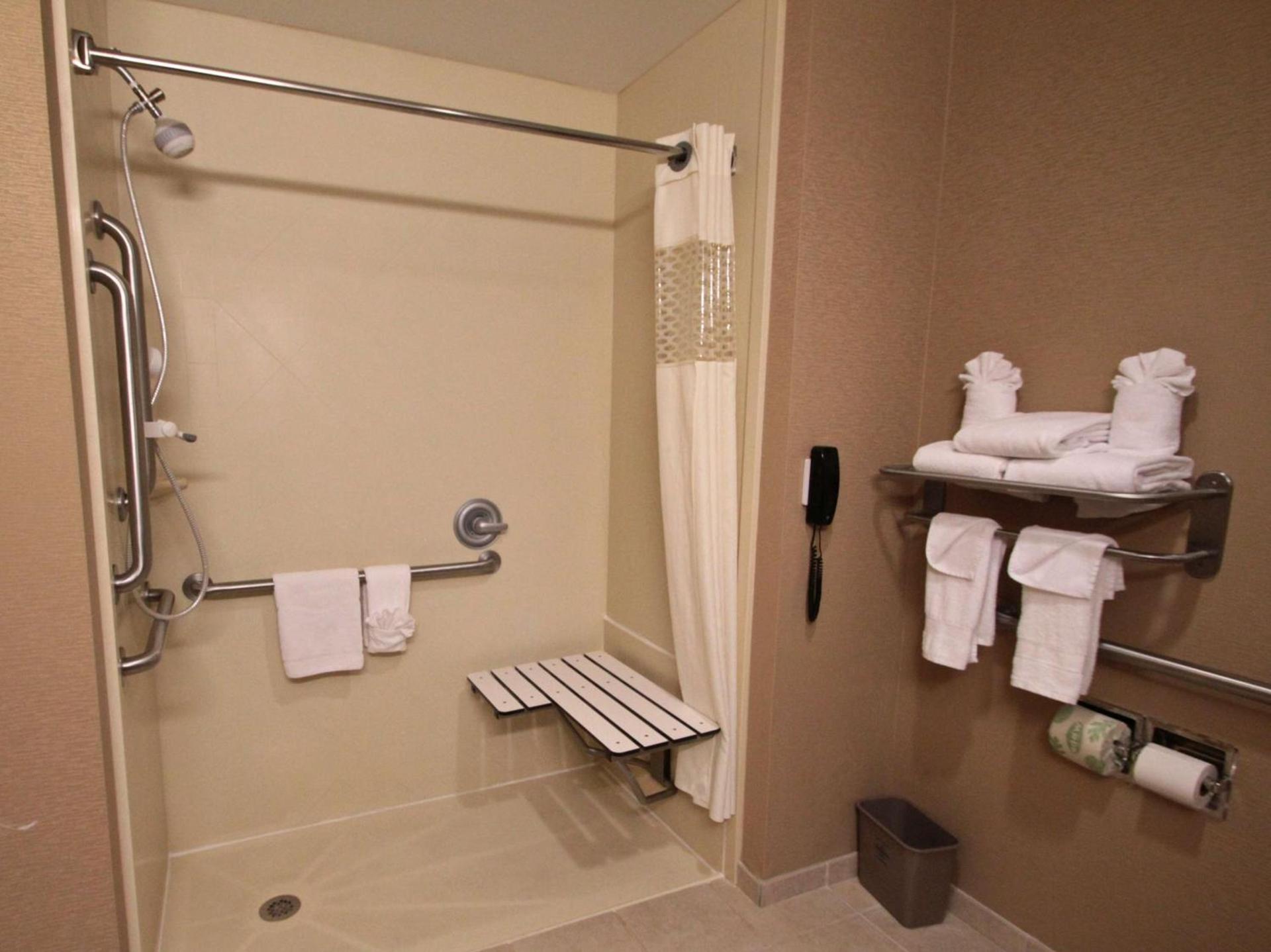 Hampton Inn Hampton-Newport News photo 18