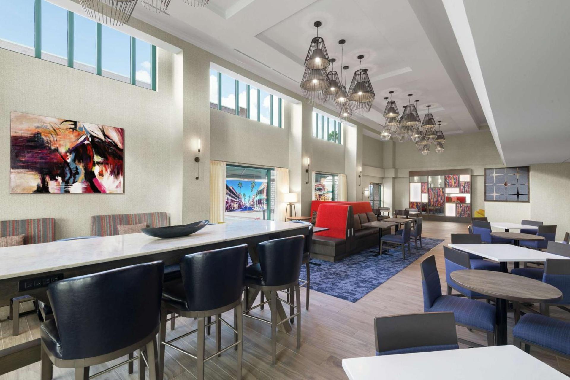 Hampton Inn & Suites Tampa Ybor City Downtown photo 8