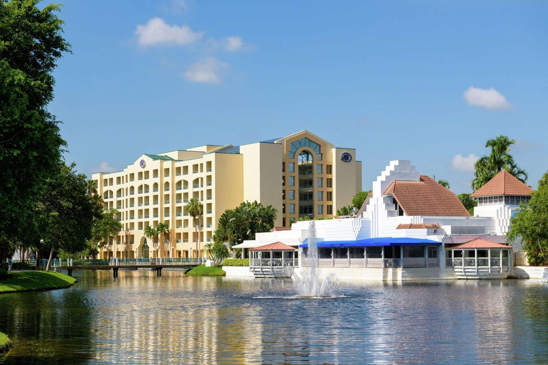 Hilton Boca Raton Suites - Newly Renovated photo 2
