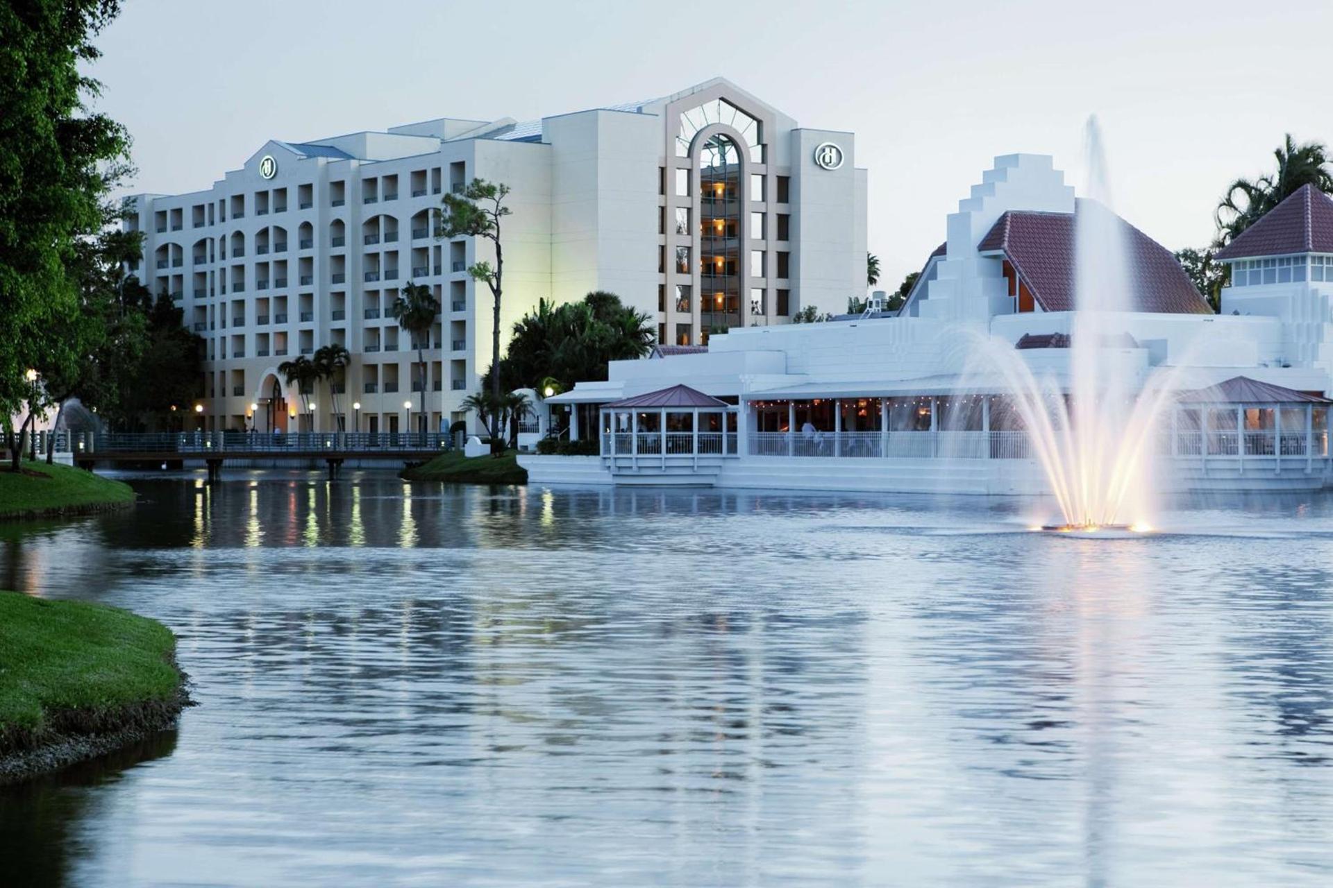Hilton Boca Raton Suites - Newly Renovated photo 5