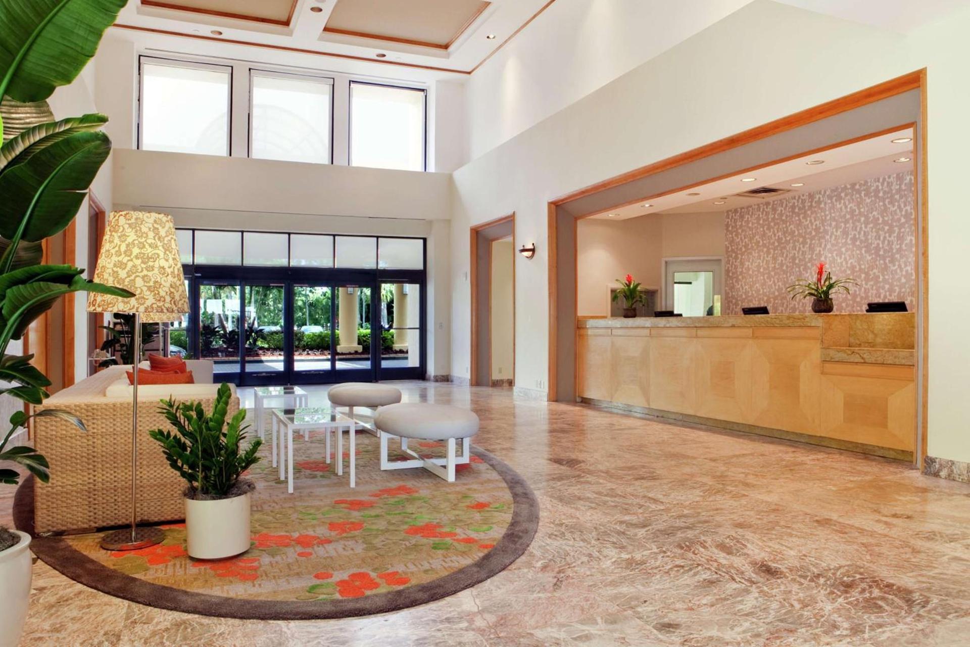 Hilton Boca Raton Suites - Newly Renovated photo 7