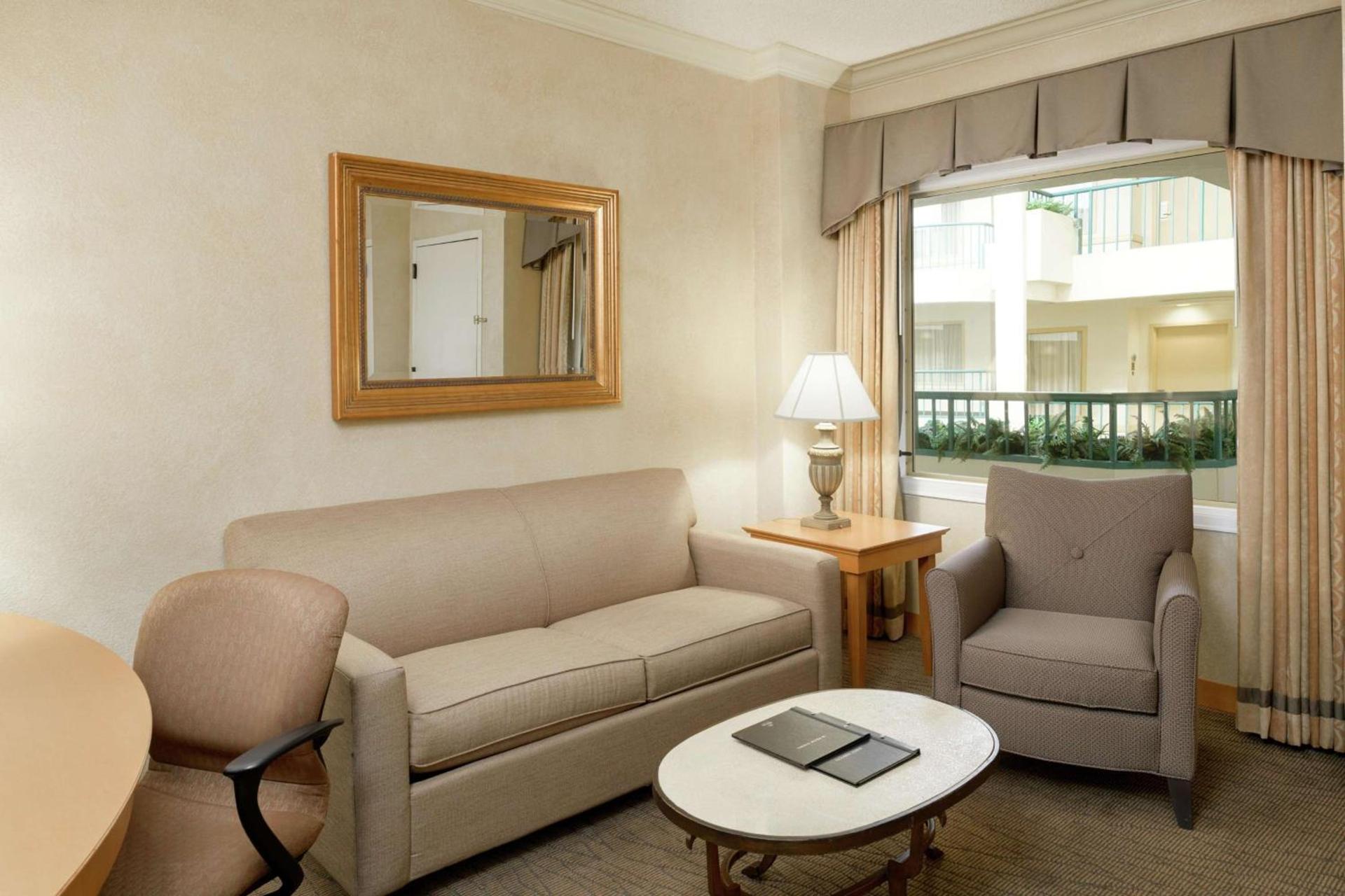 Hilton Boca Raton Suites - Newly Renovated photo 35