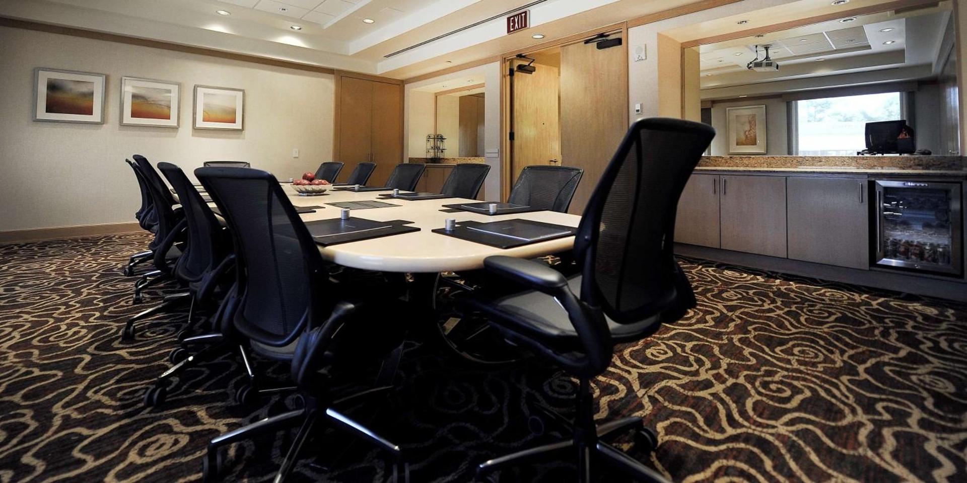 Hilton Boca Raton Suites - Newly Renovated photo 45