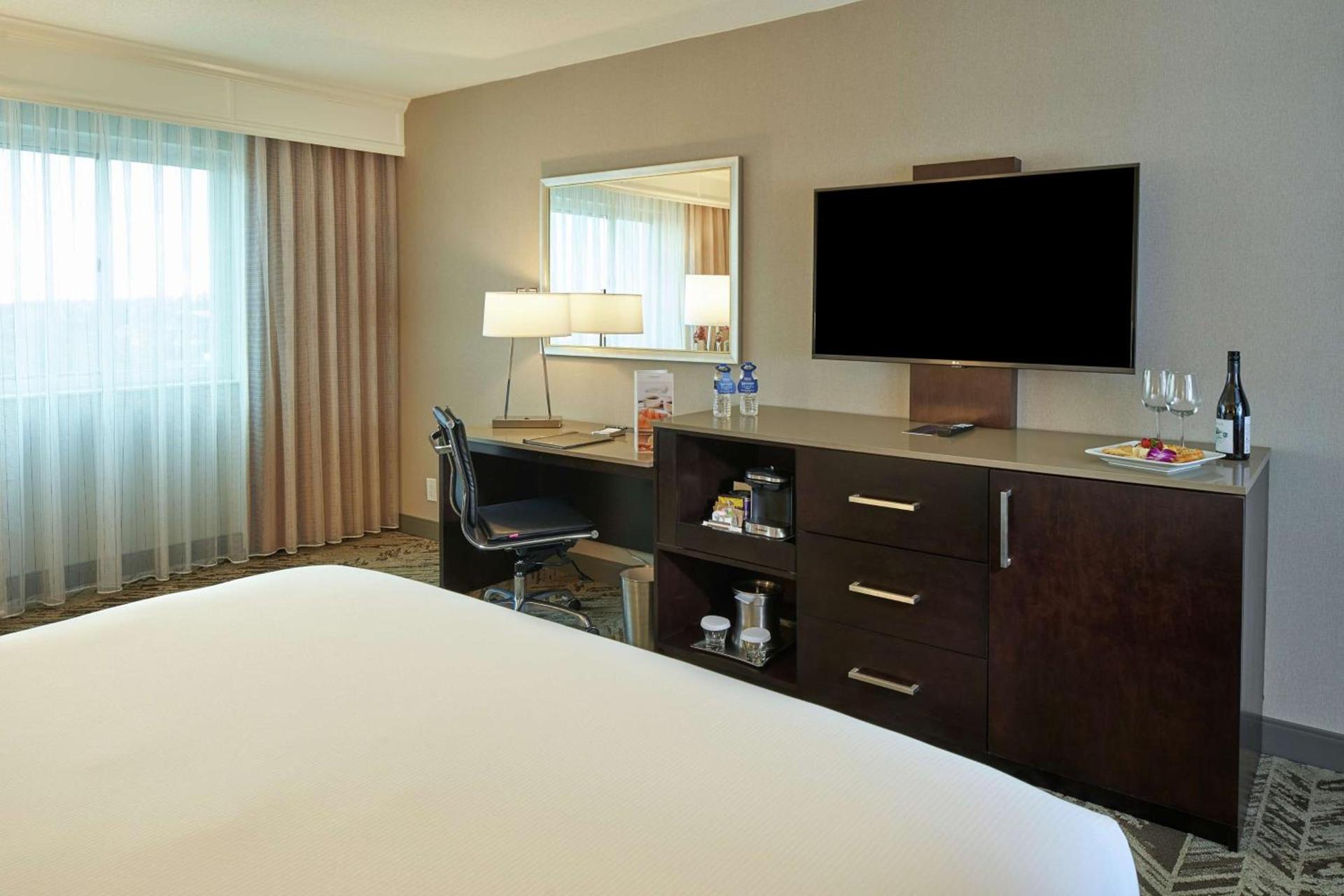Hilton Cincinnati Airport photo 19