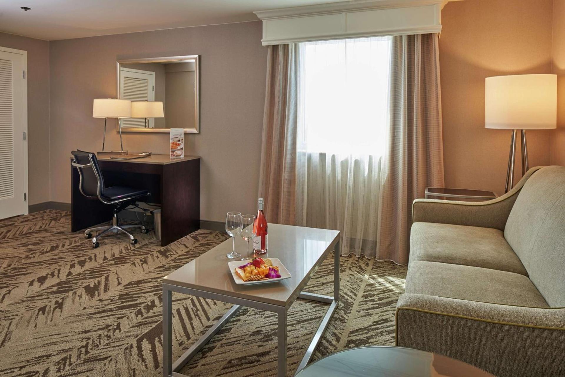 Hilton Cincinnati Airport photo 18