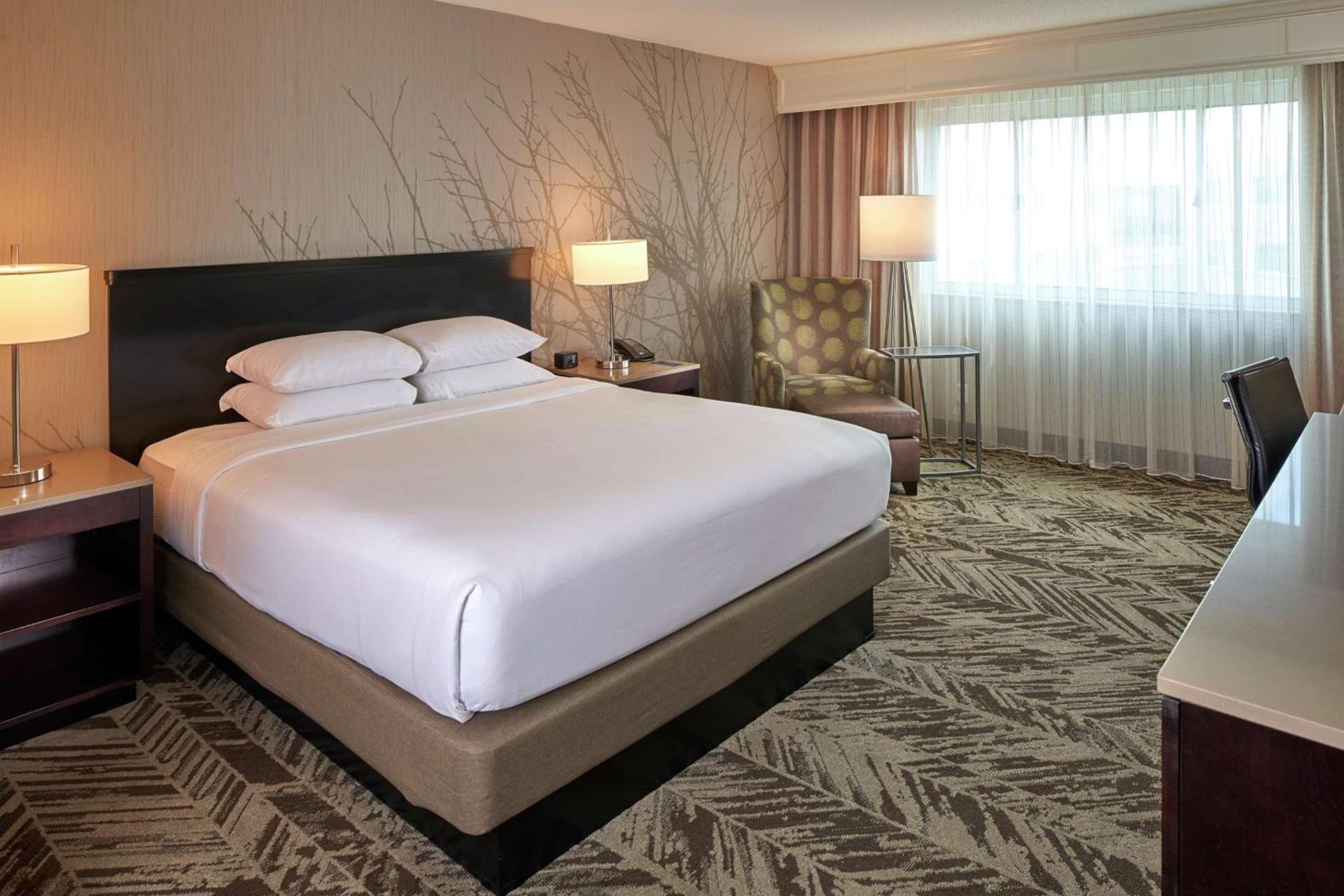 Hilton Cincinnati Airport photo 23