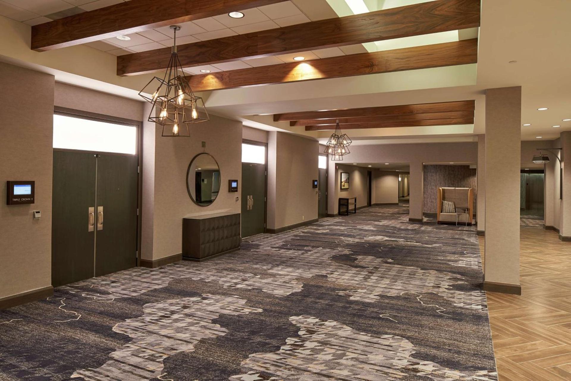 Hilton Cincinnati Airport photo 30