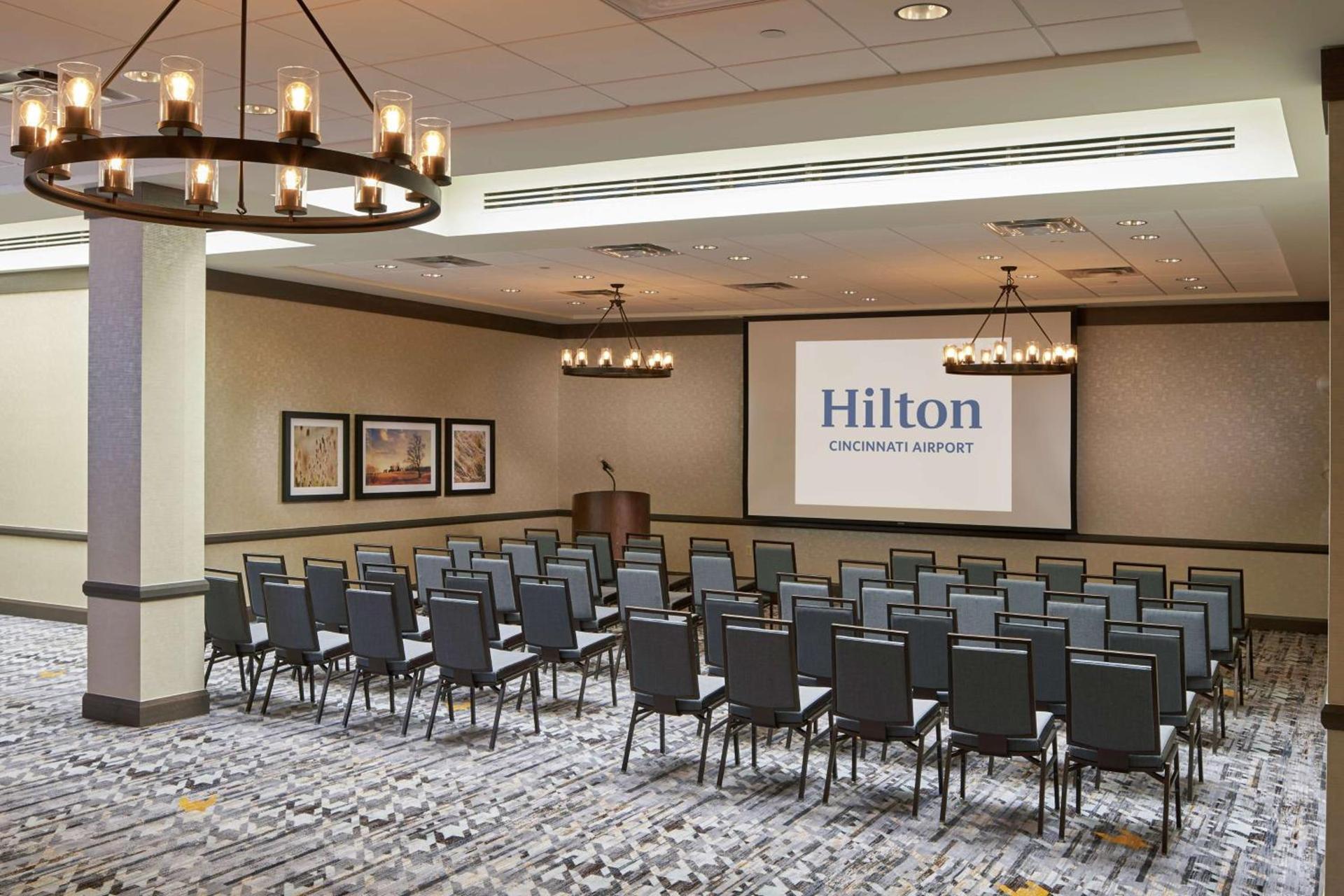 Hilton Cincinnati Airport photo 32