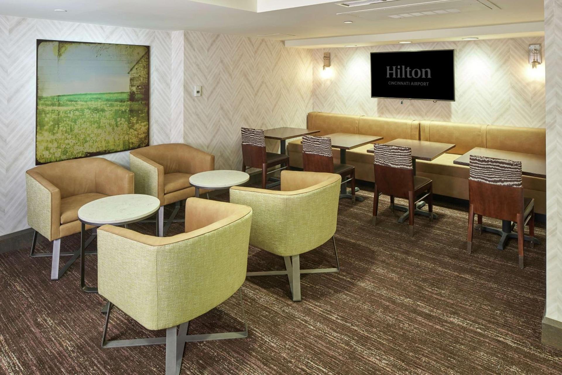 Hilton Cincinnati Airport photo 35