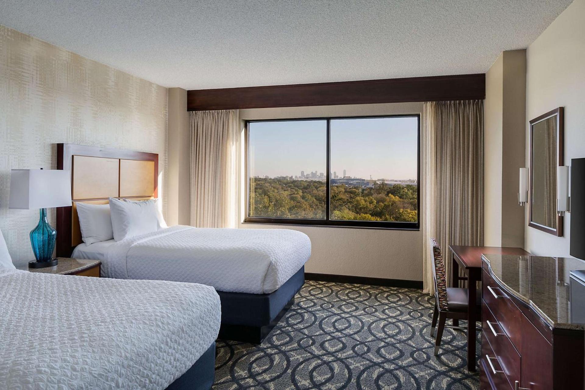 Embassy Suites by Hilton Dallas-Love Field photo 15