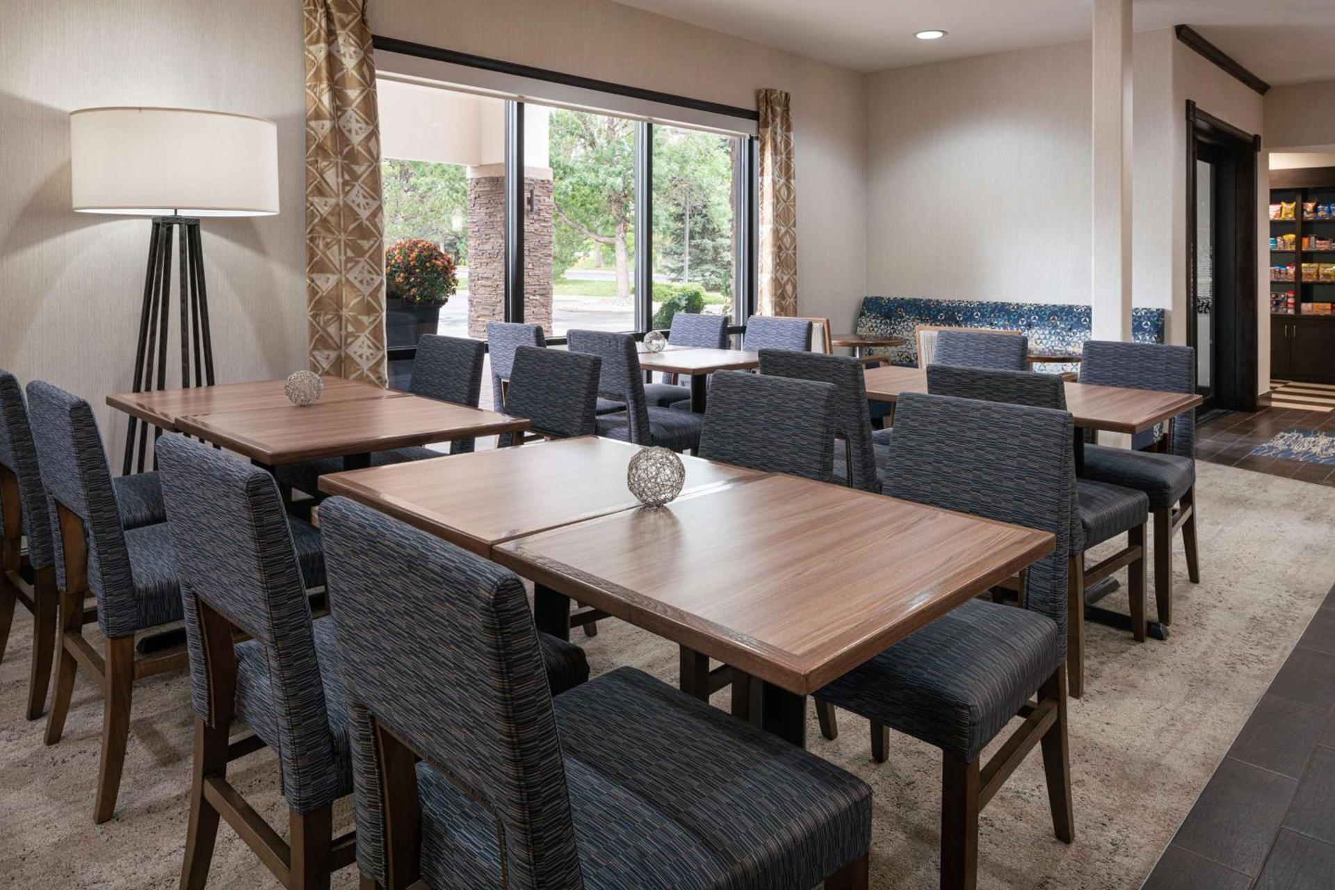 Hampton Inn Loveland photo 7