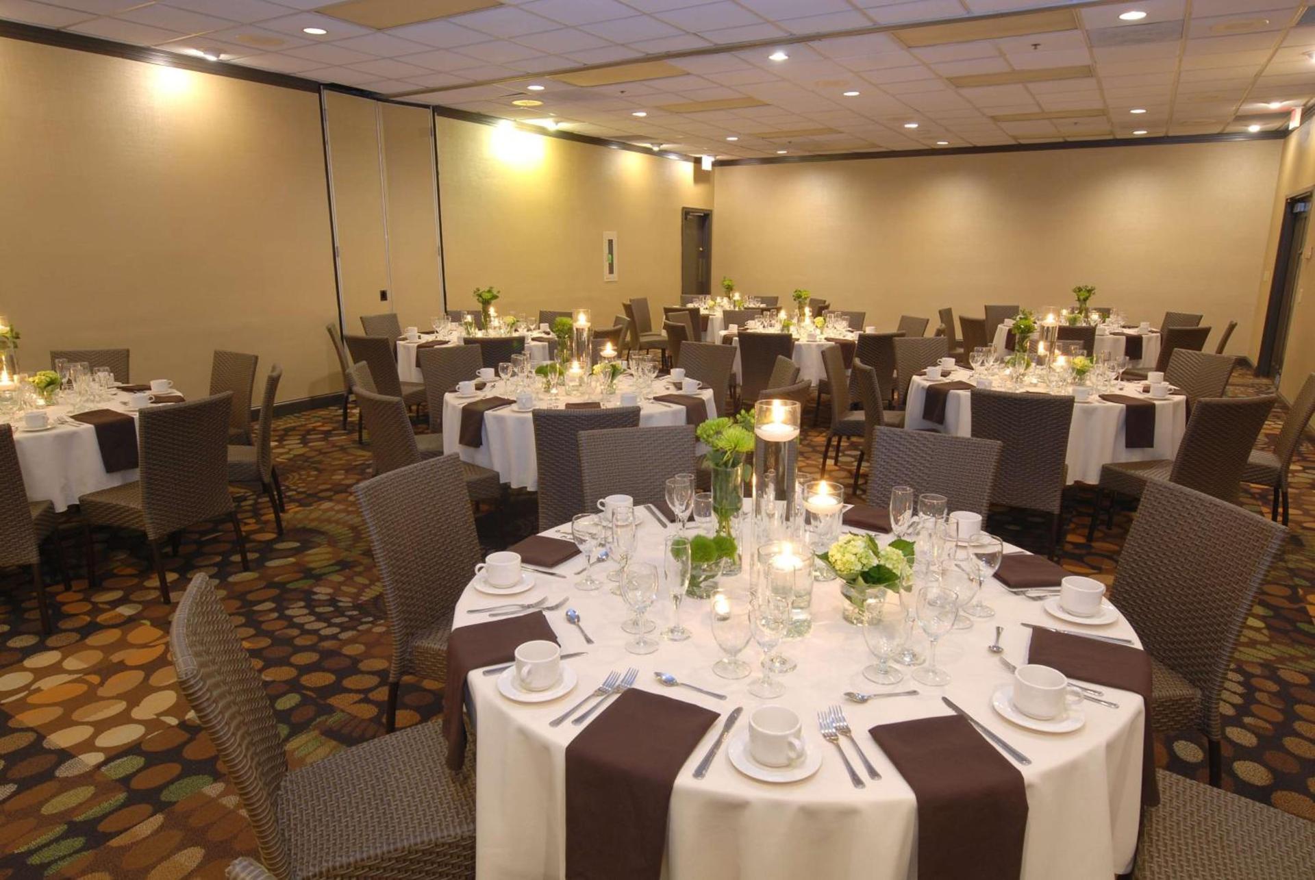 Embassy Suites by Hilton Dallas-Love Field photo 22