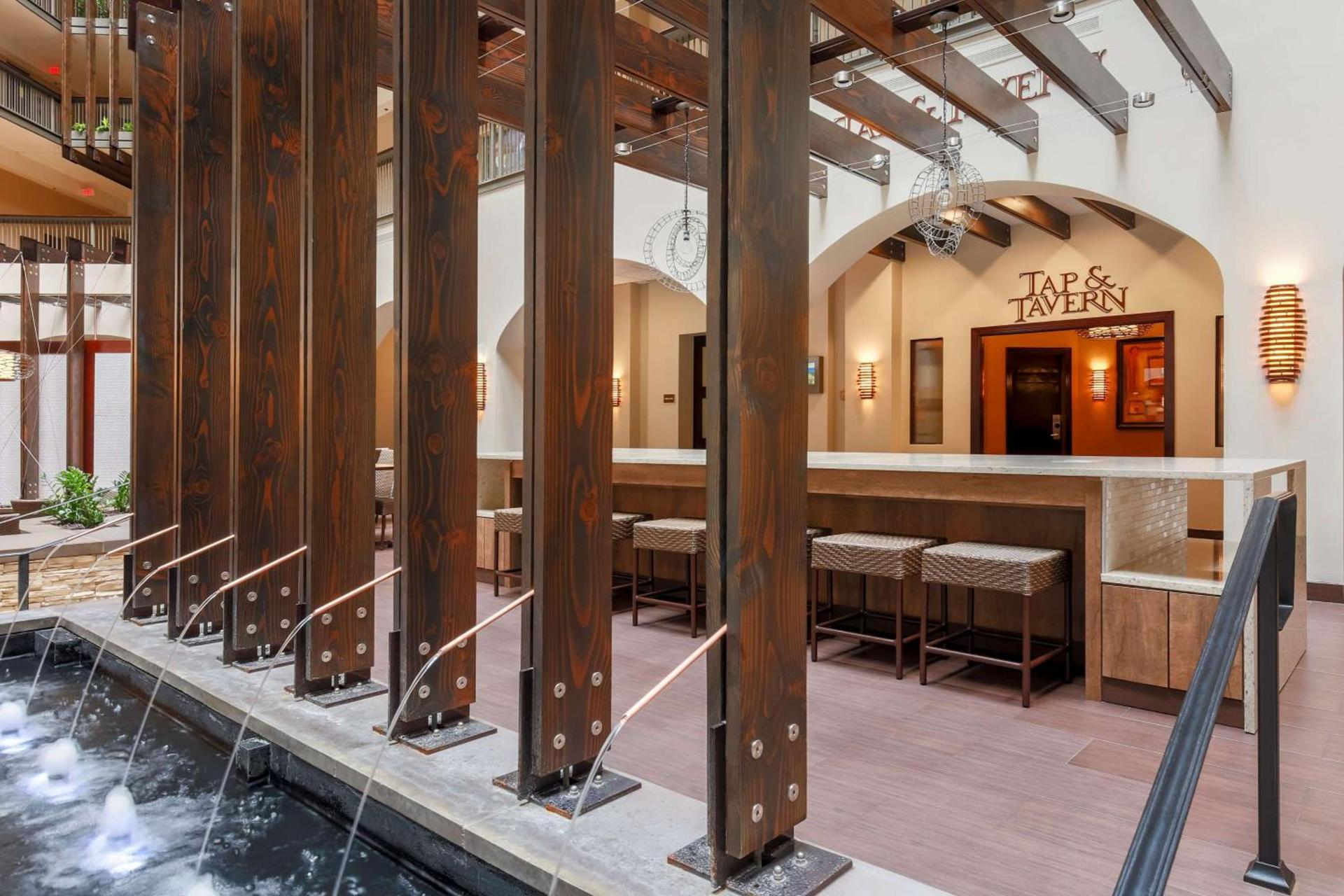 Embassy Suites by Hilton Dallas-Love Field photo 30