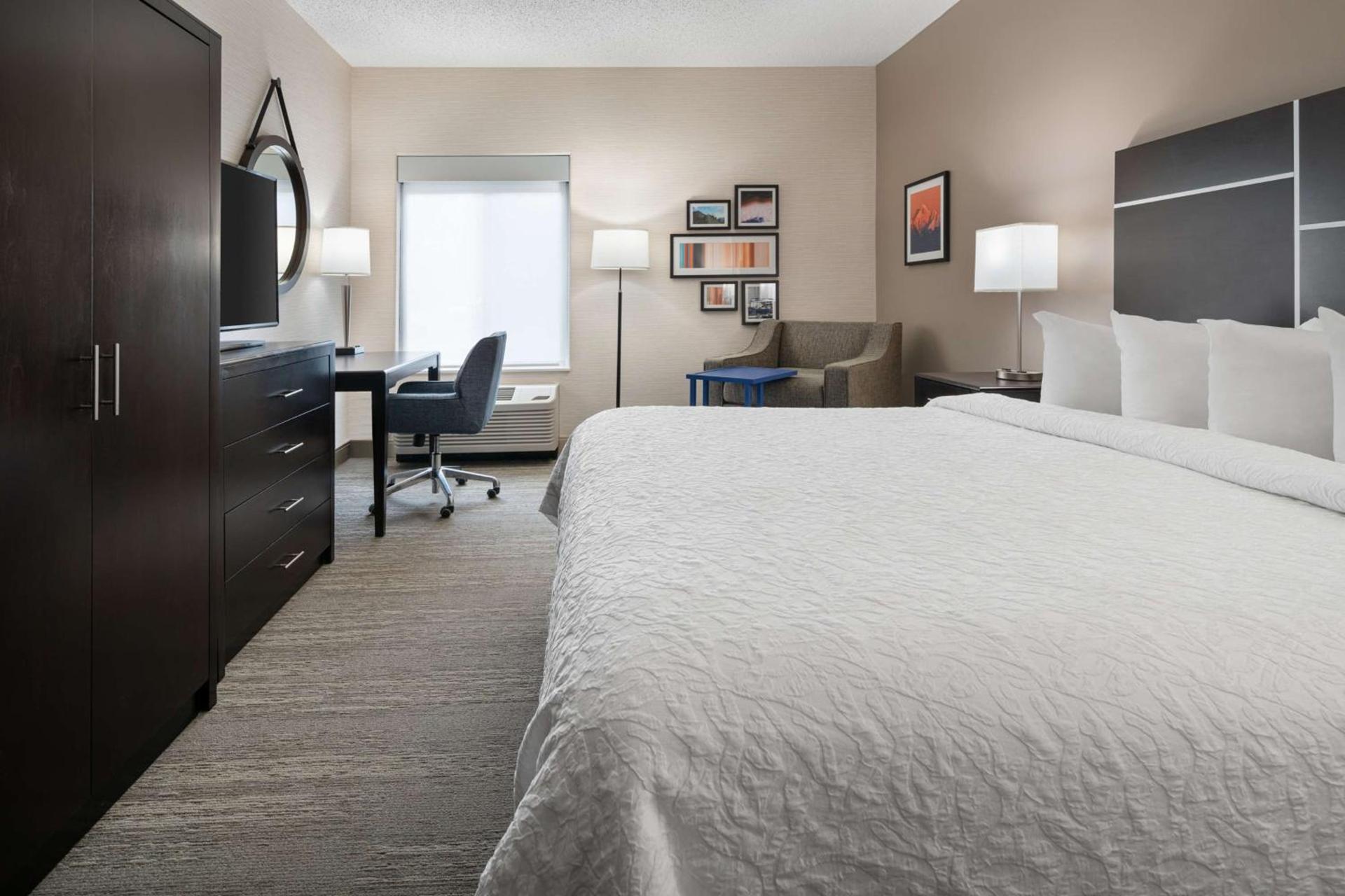 Hampton Inn Loveland photo 16