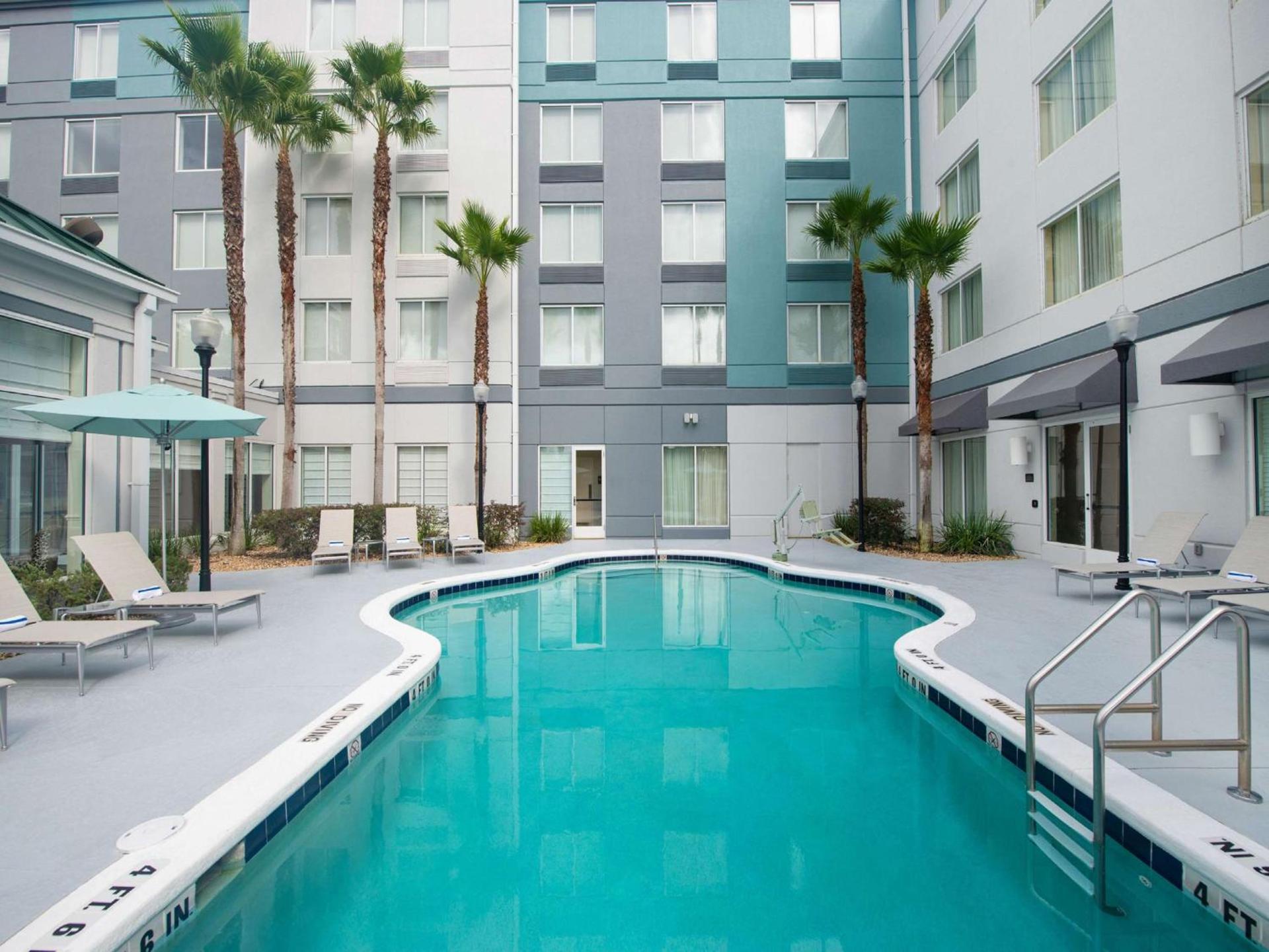 Hilton Garden Inn Jacksonville JTB/Deerwood Park photo 10