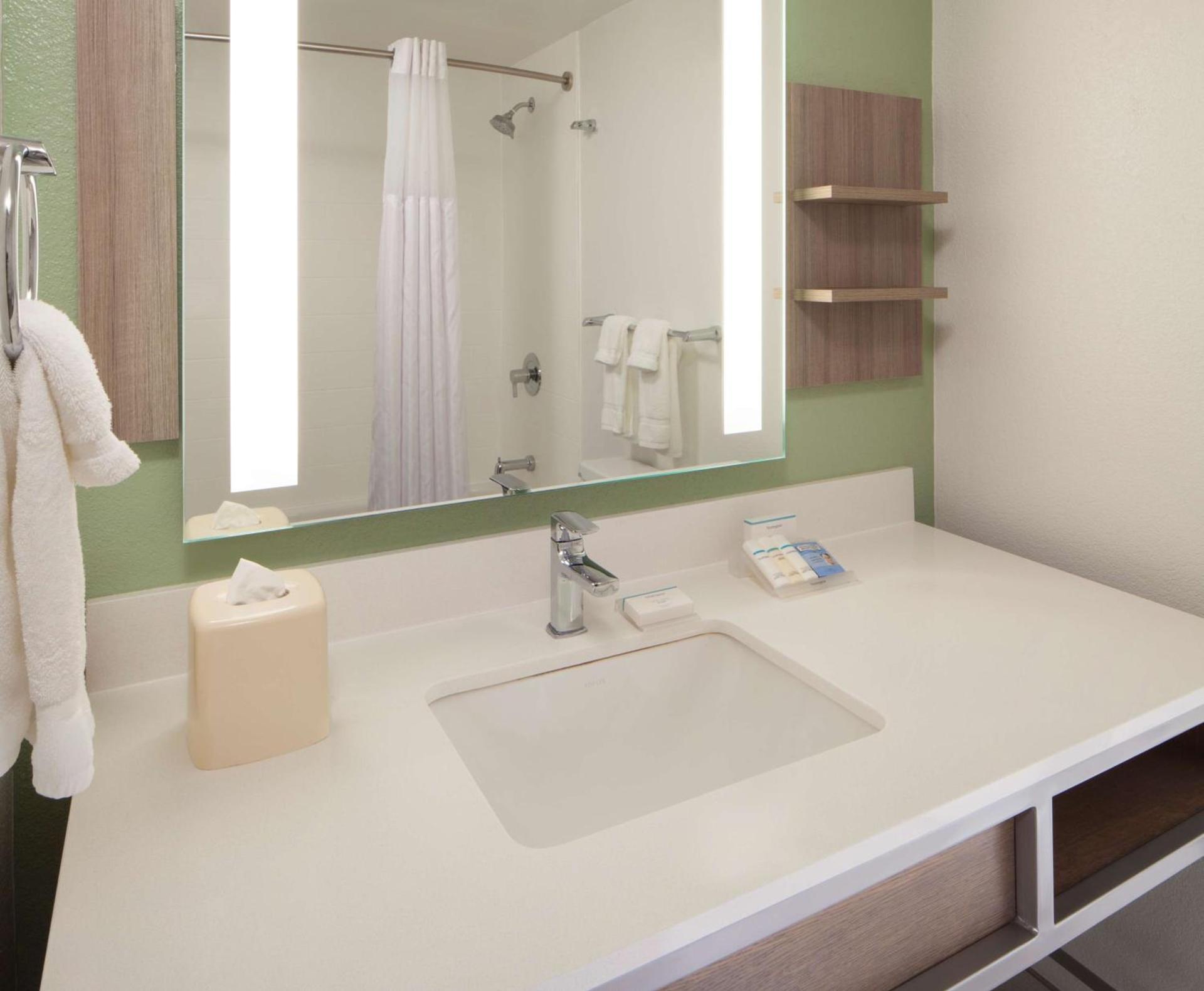 Hilton Garden Inn Jacksonville JTB/Deerwood Park photo 36